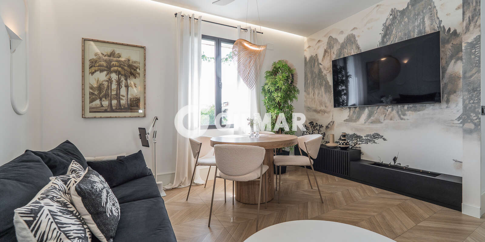 Property slider Gilmar