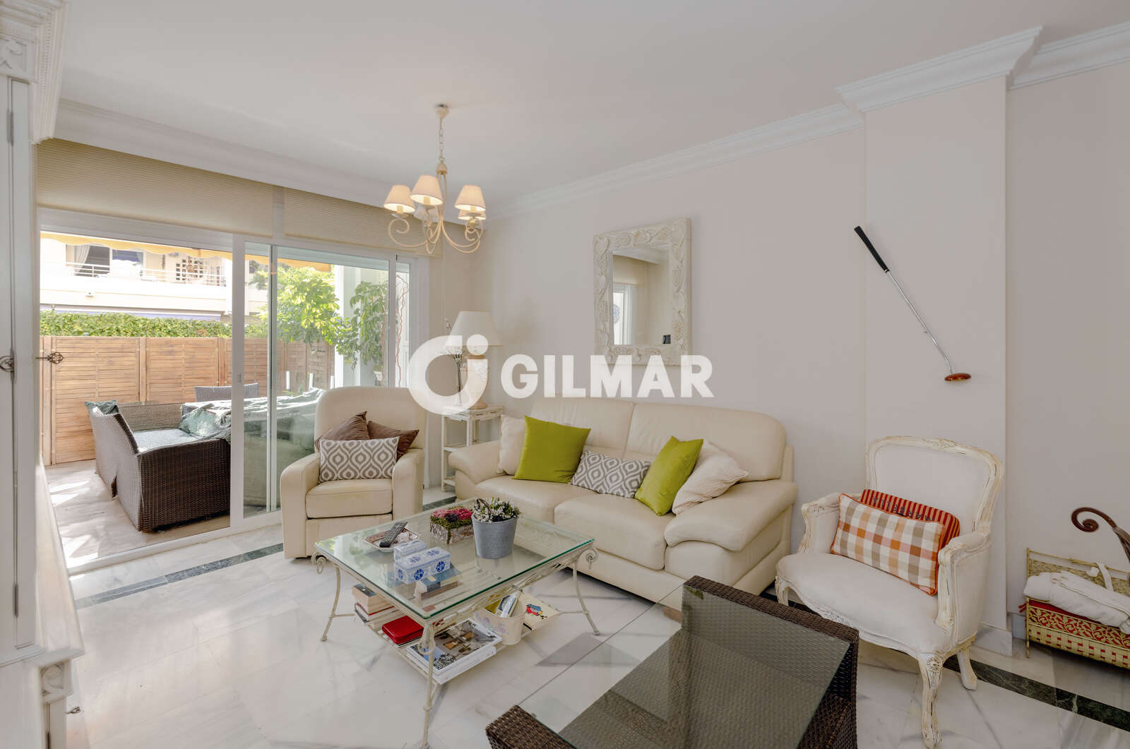 Property slider Gilmar