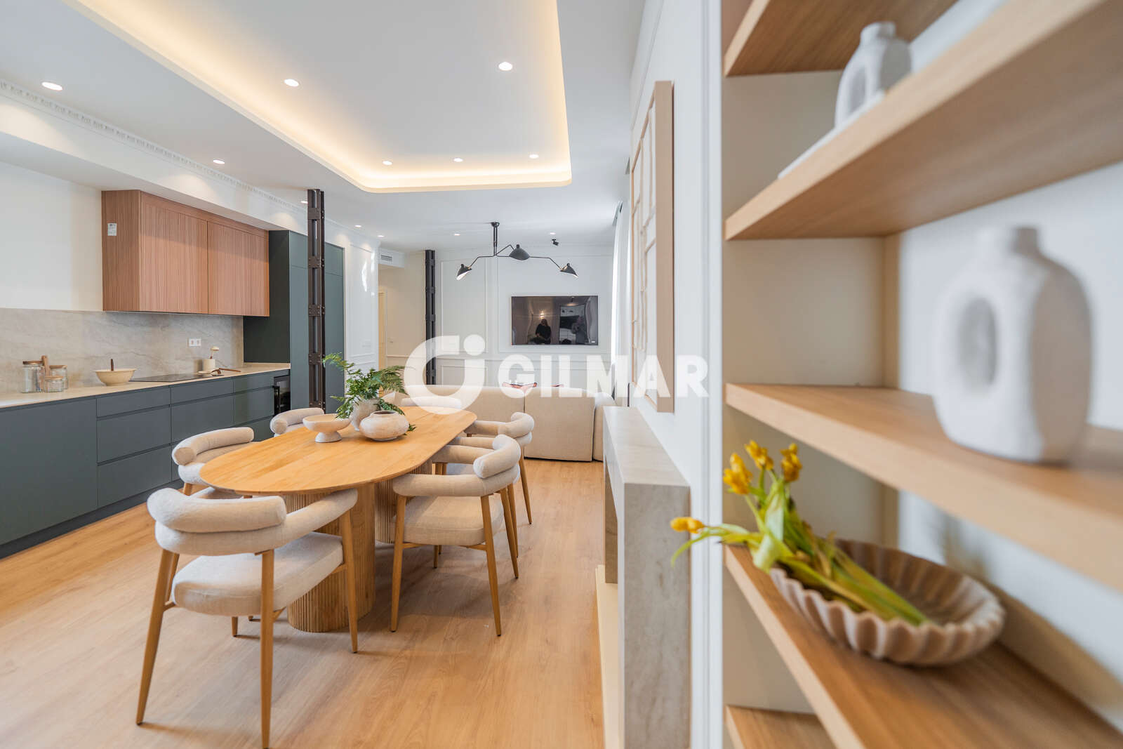 Property slider Gilmar
