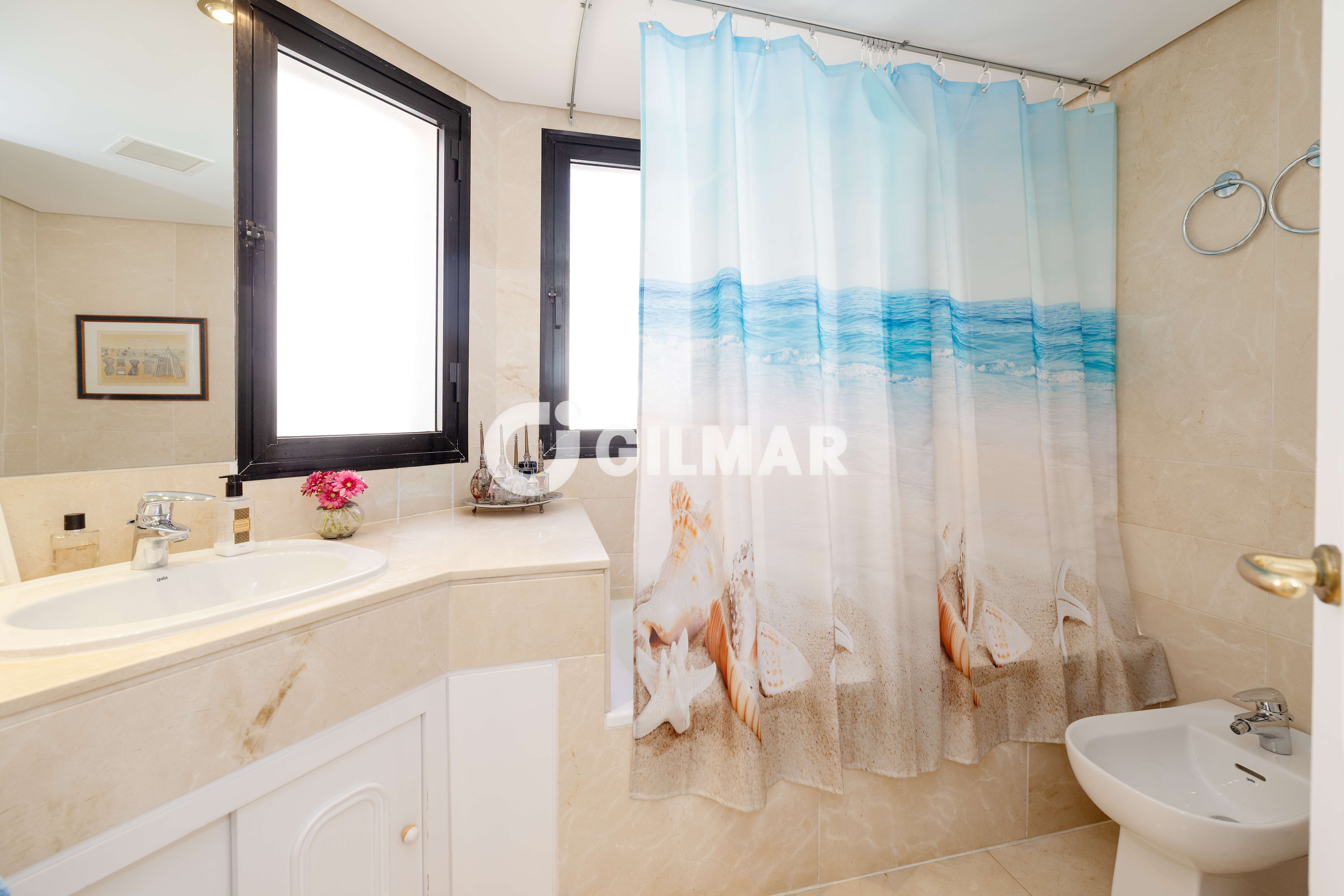 Photo of Duplex