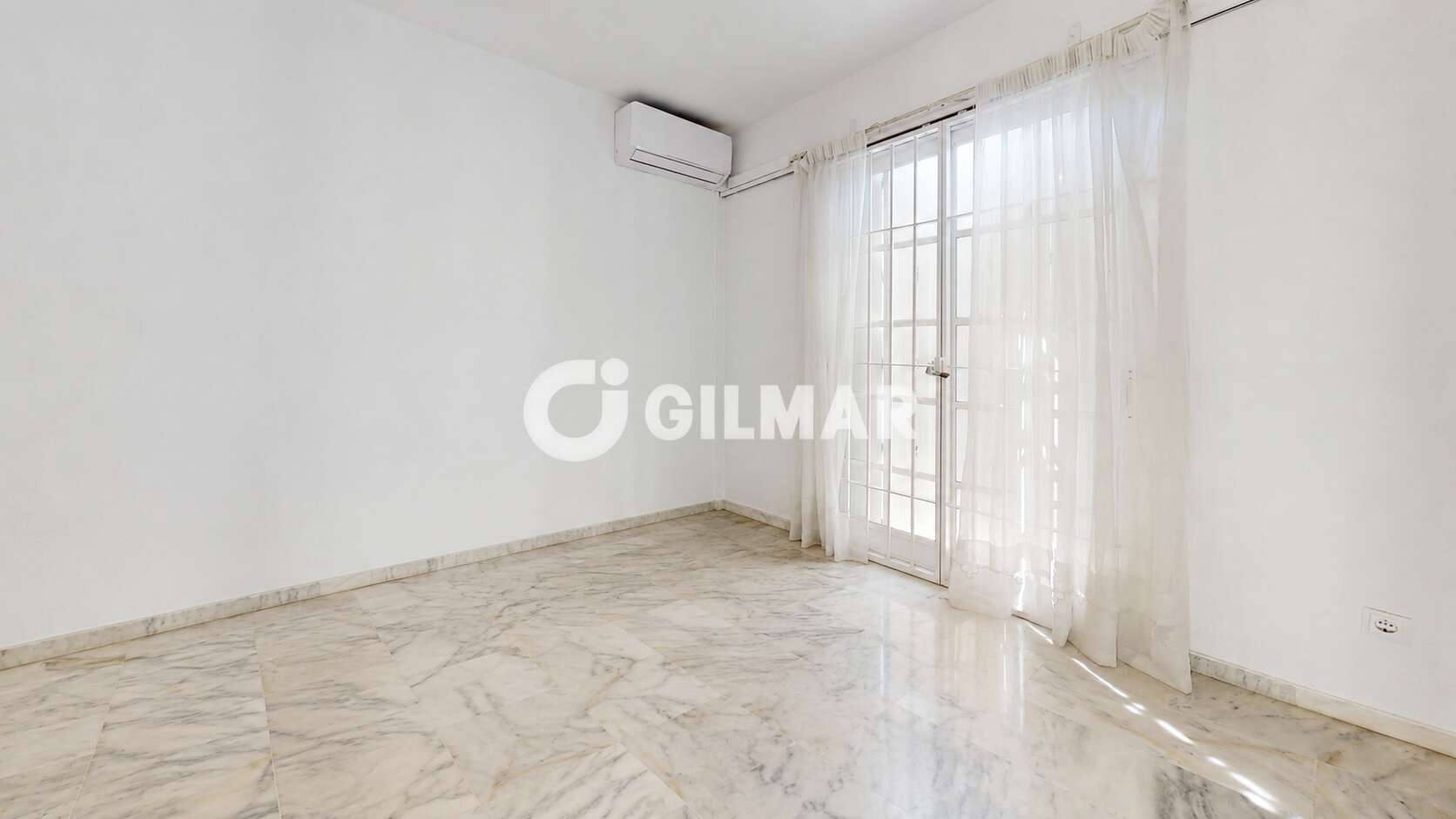 Photo of Townhouse