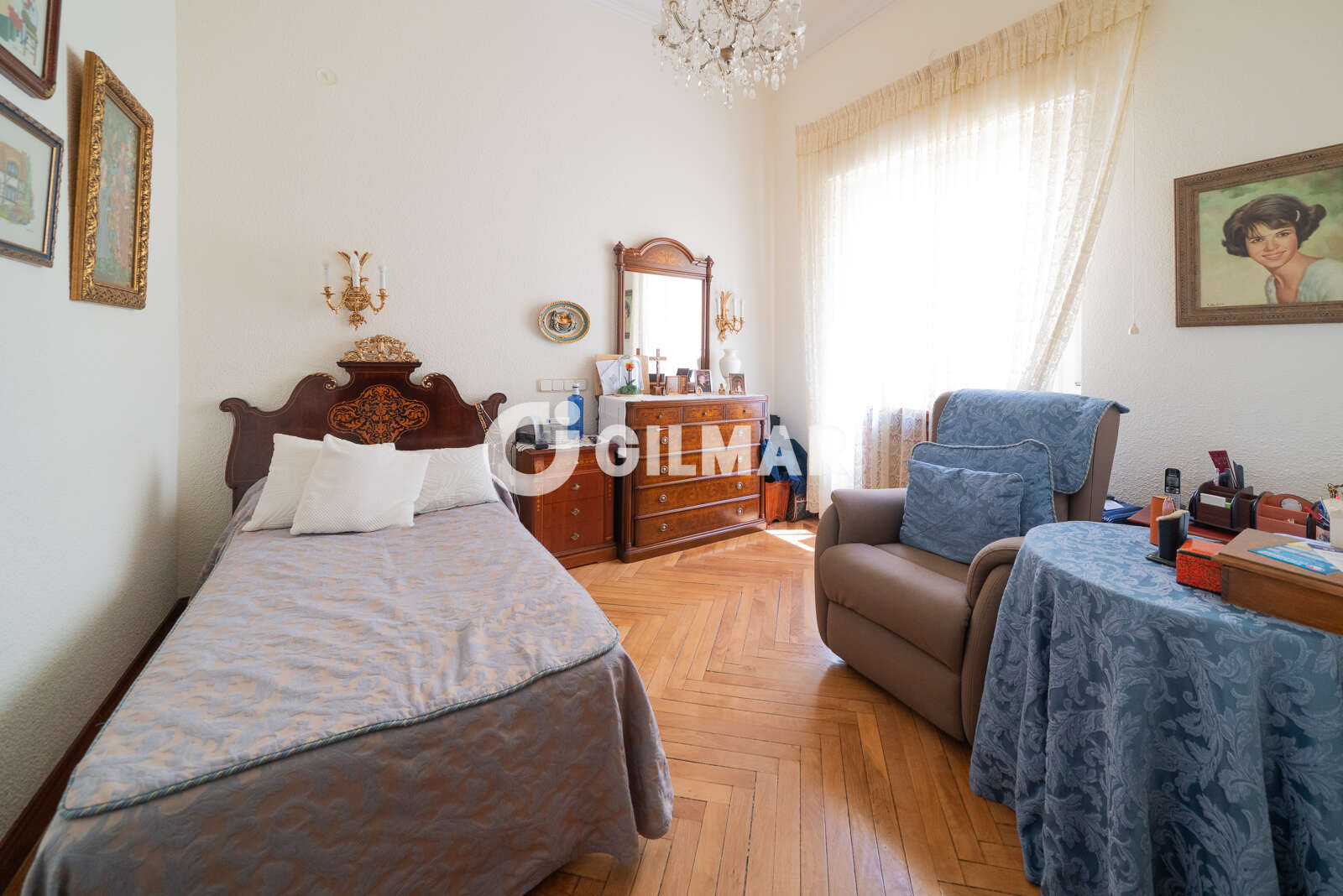 Property slider Gilmar