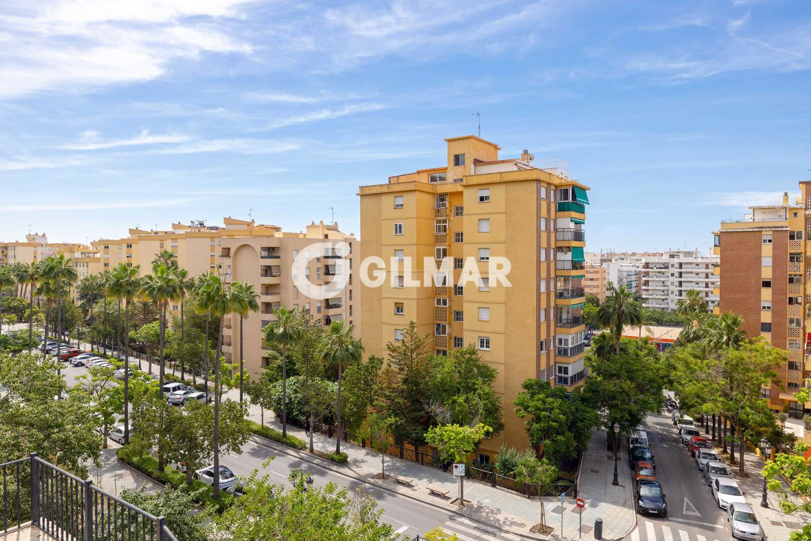 Property slider Gilmar