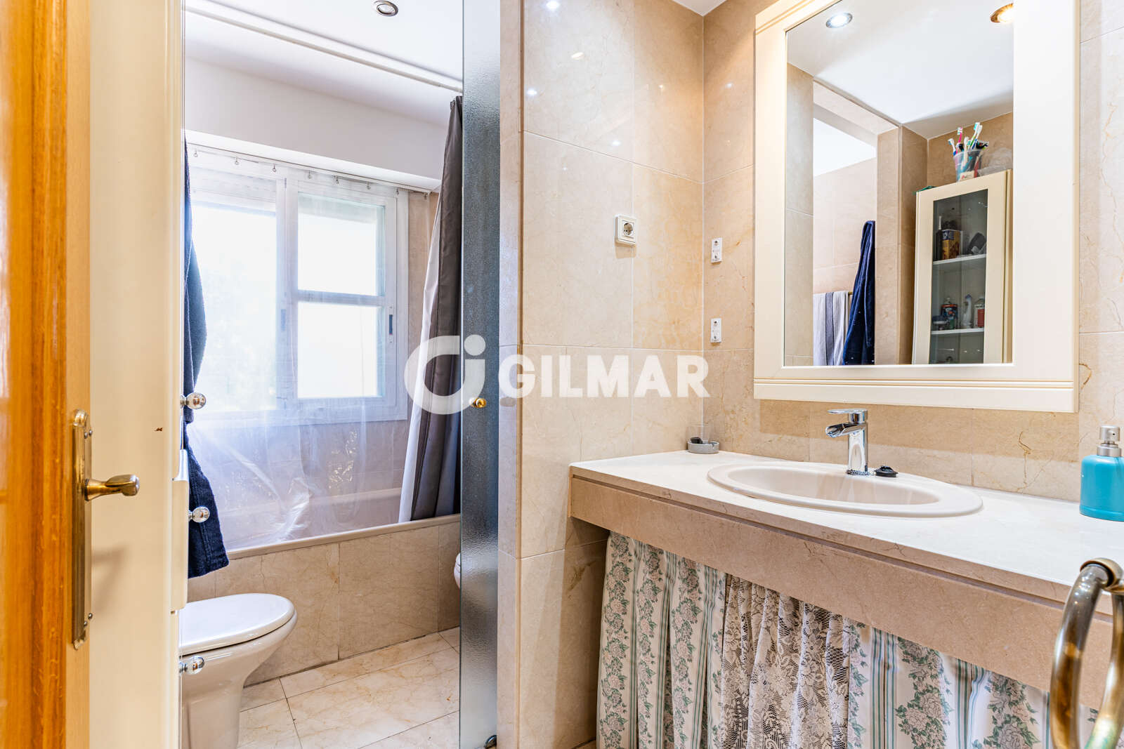 Property slider Gilmar