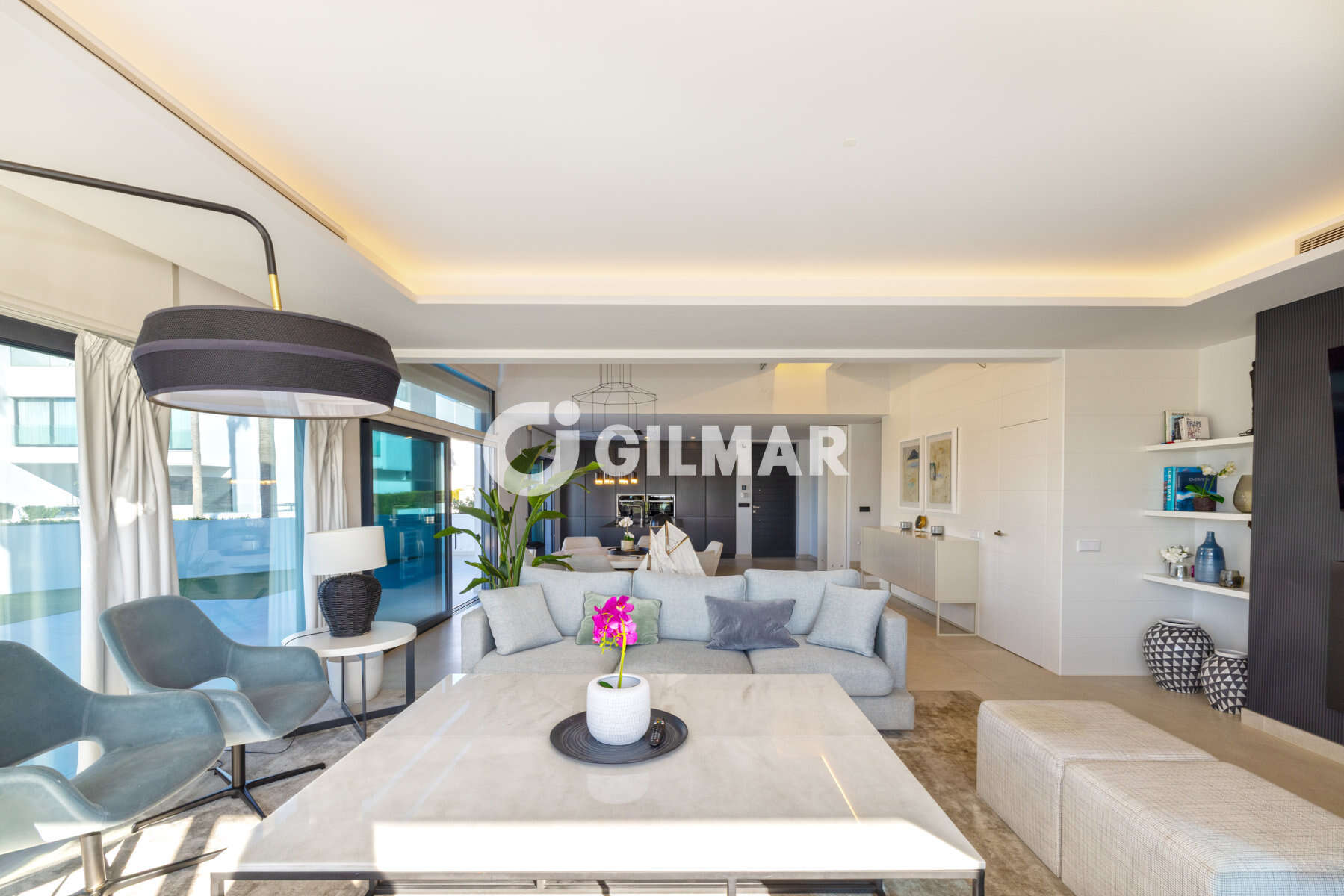 Photo of Semi-detached house