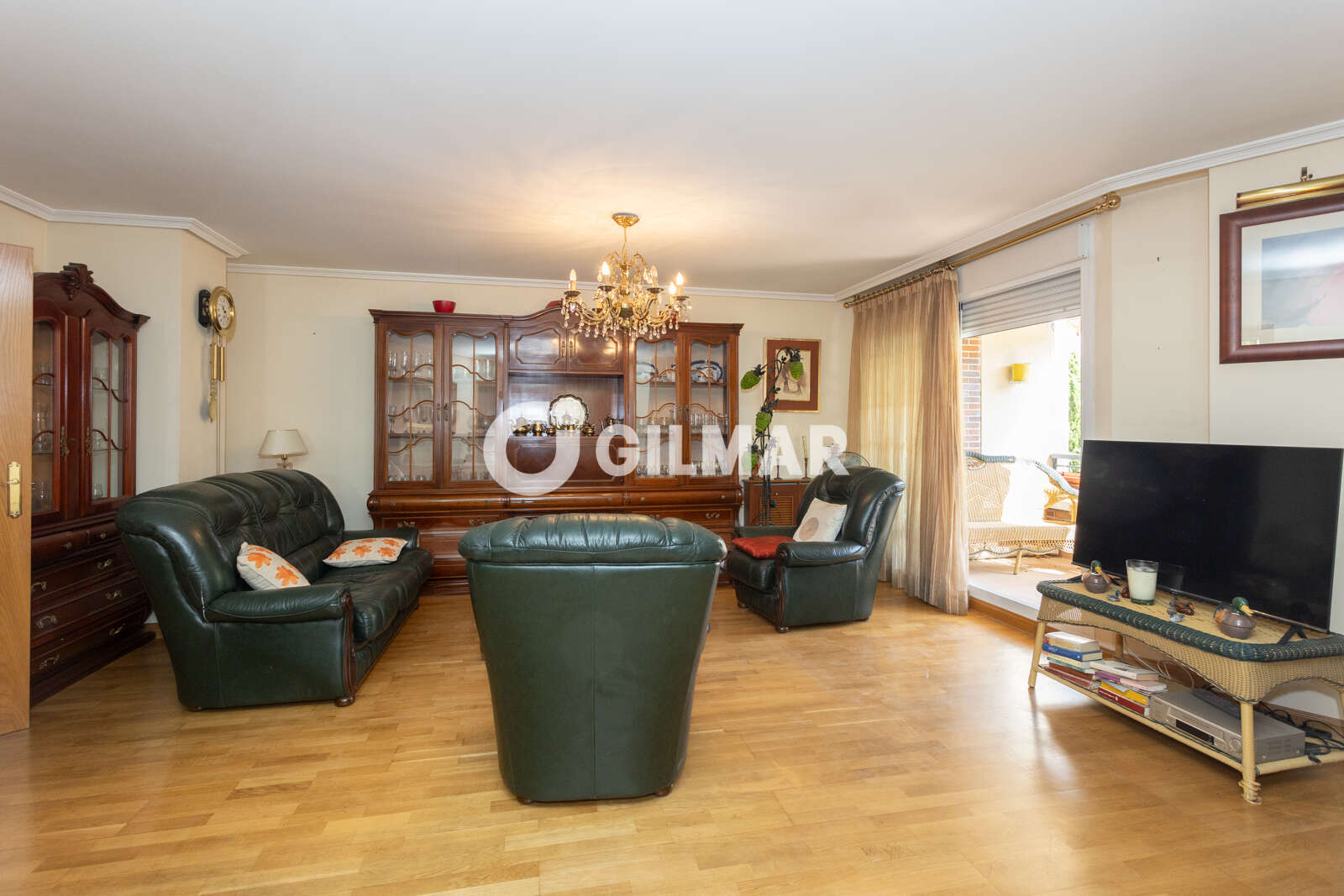 Property slider Gilmar