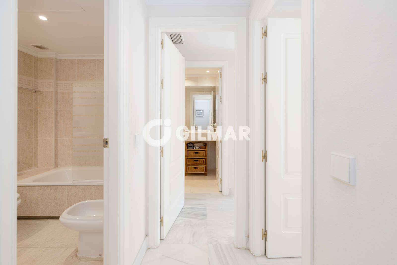 Property slider Gilmar