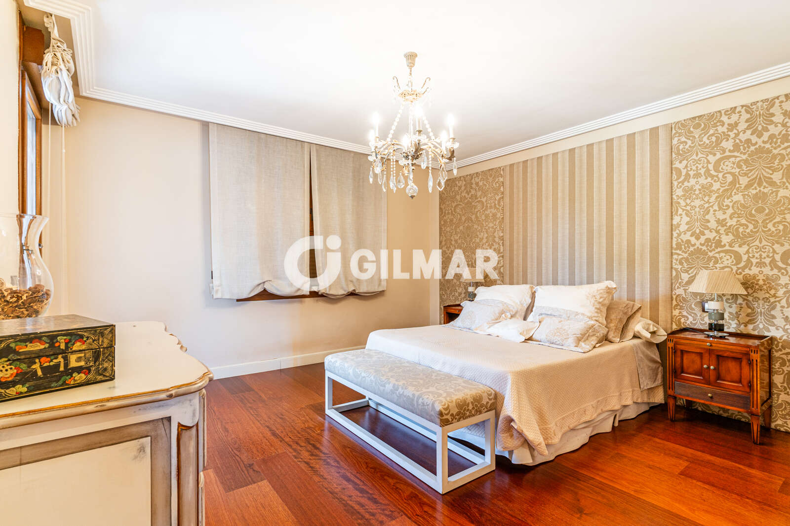 Property slider Gilmar