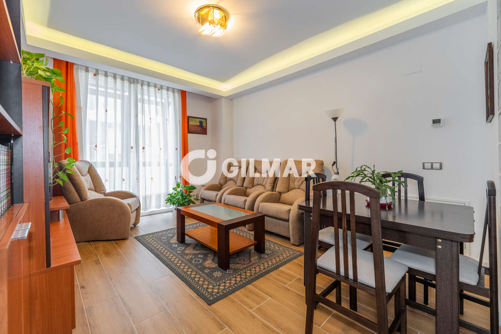 Property slider Gilmar