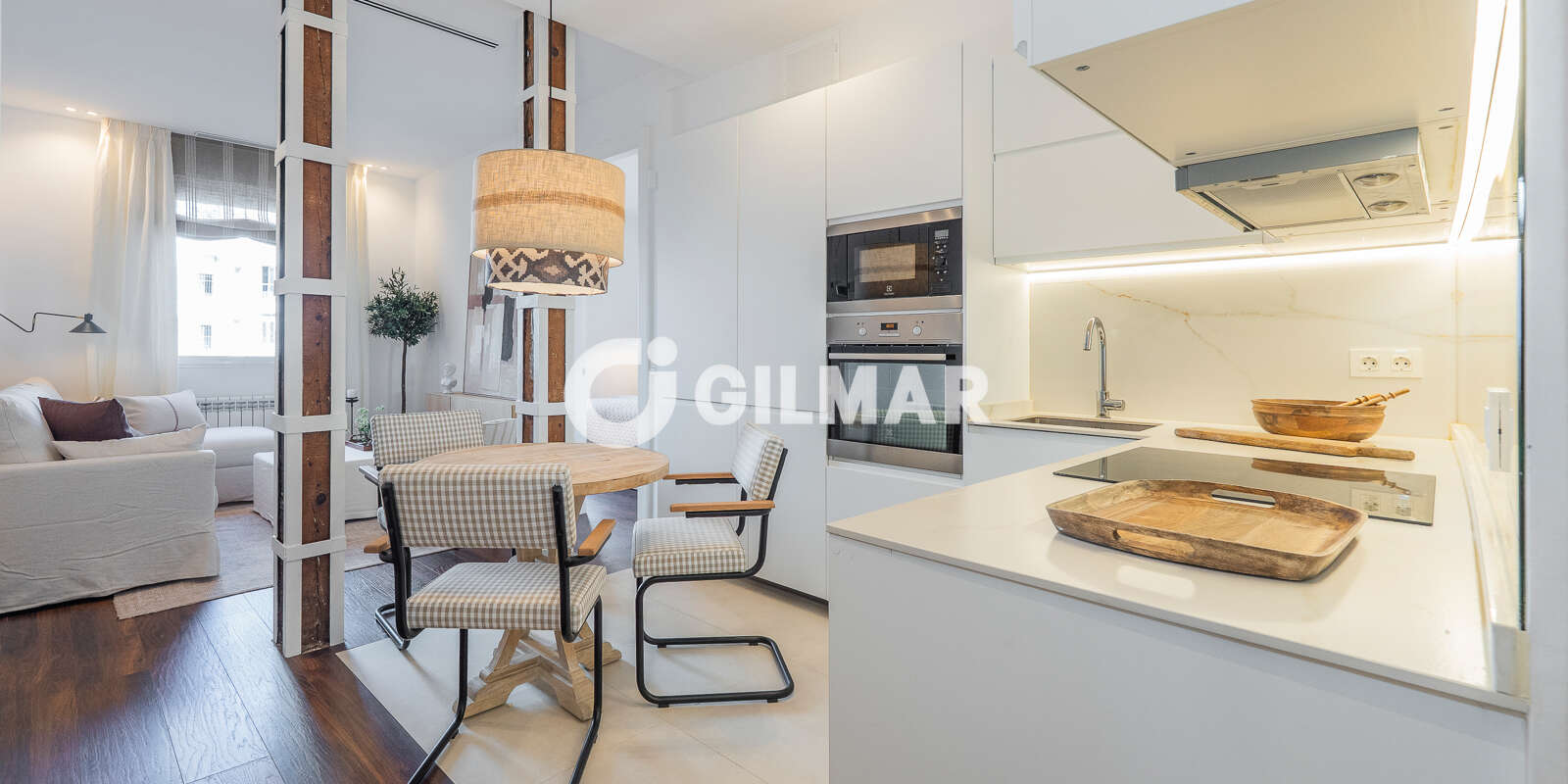 Property slider Gilmar