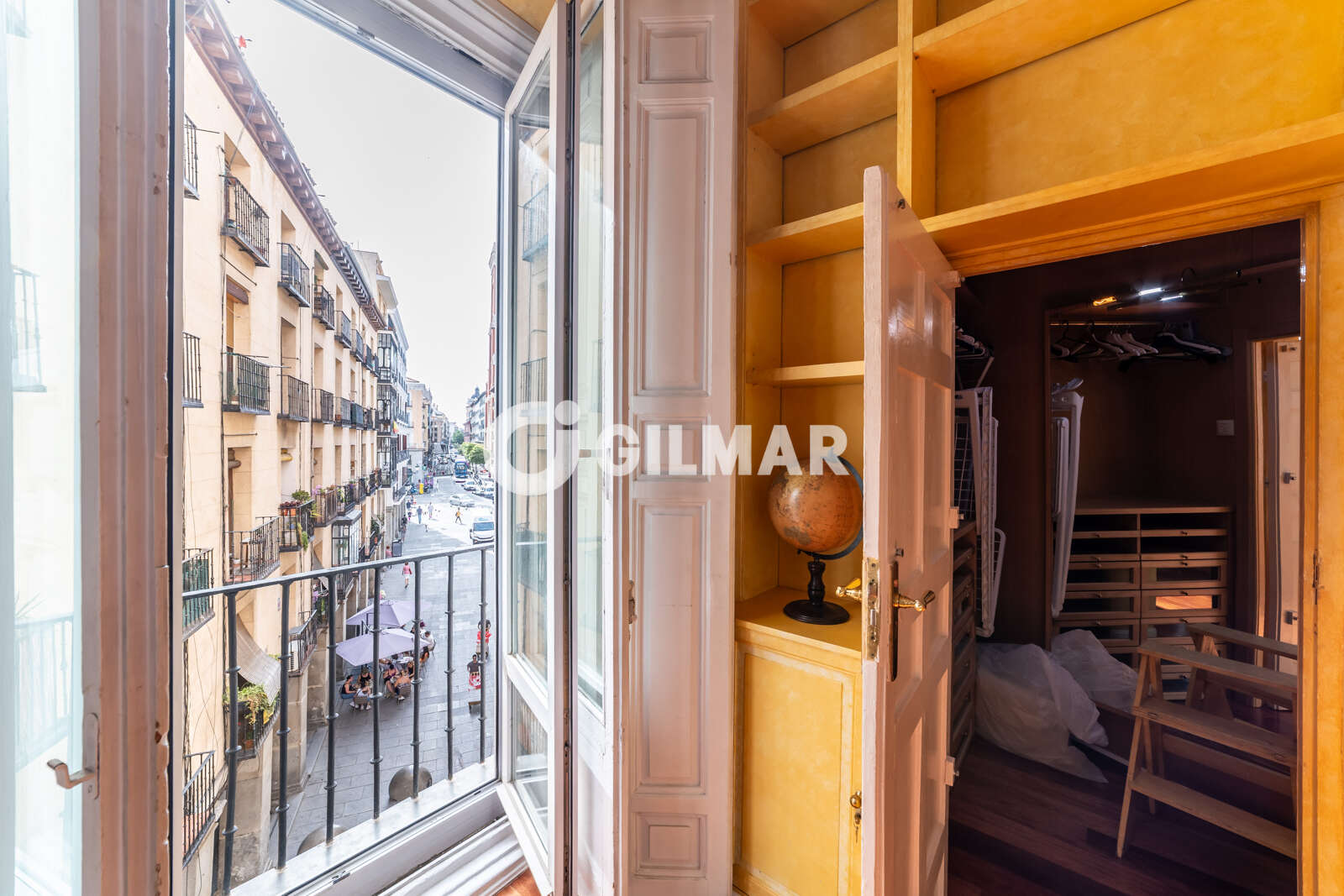 Property slider Gilmar