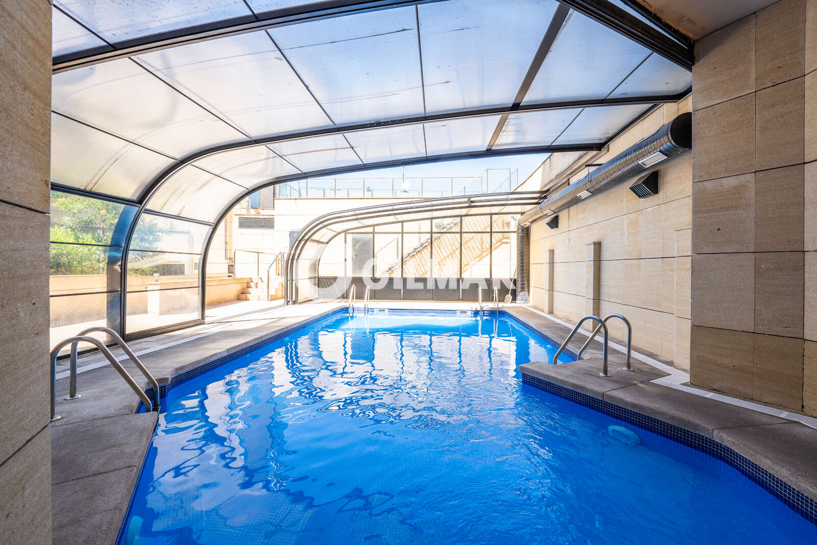 Property slider Gilmar