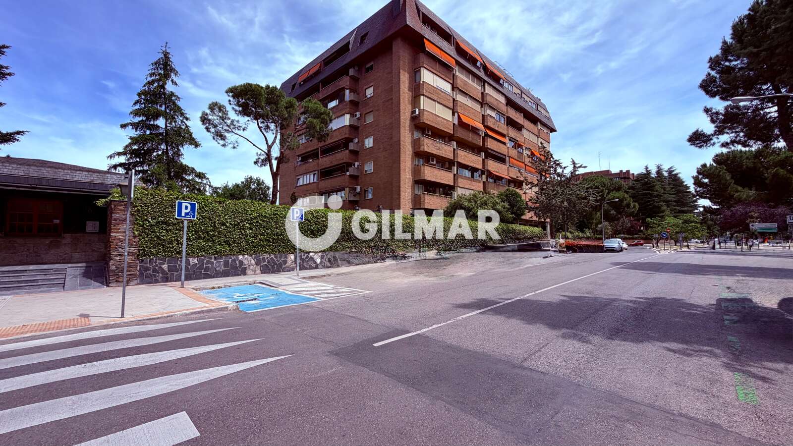 Property slider Gilmar