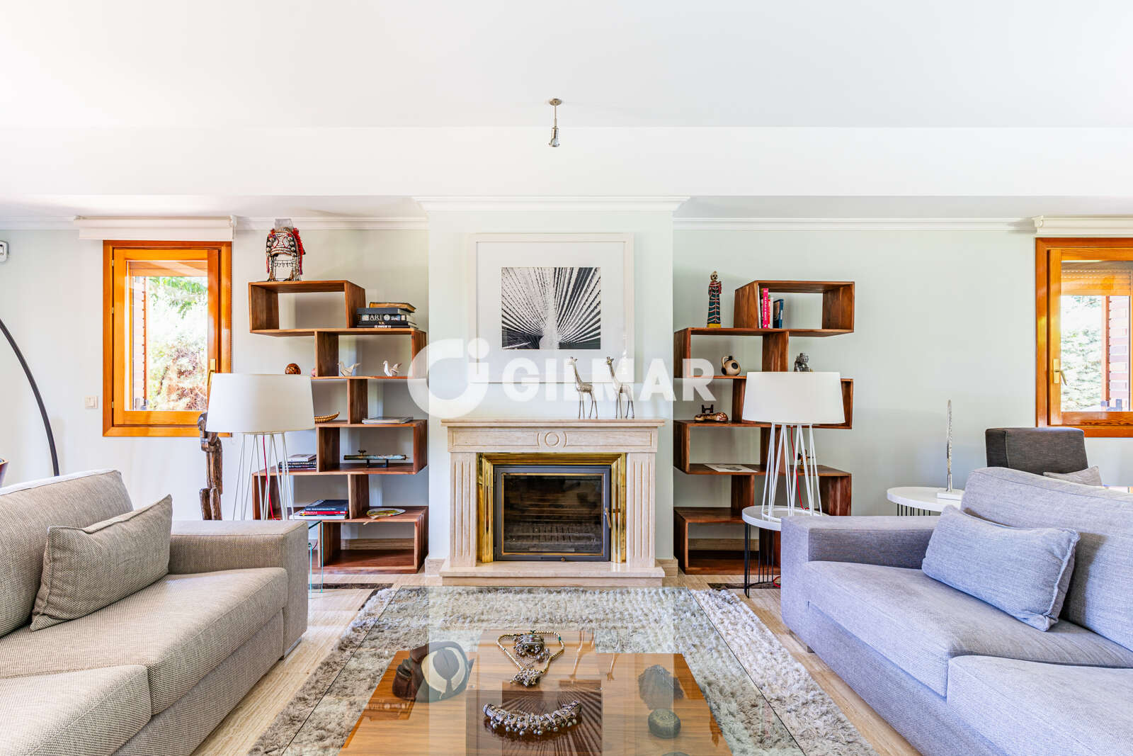 Property slider Gilmar