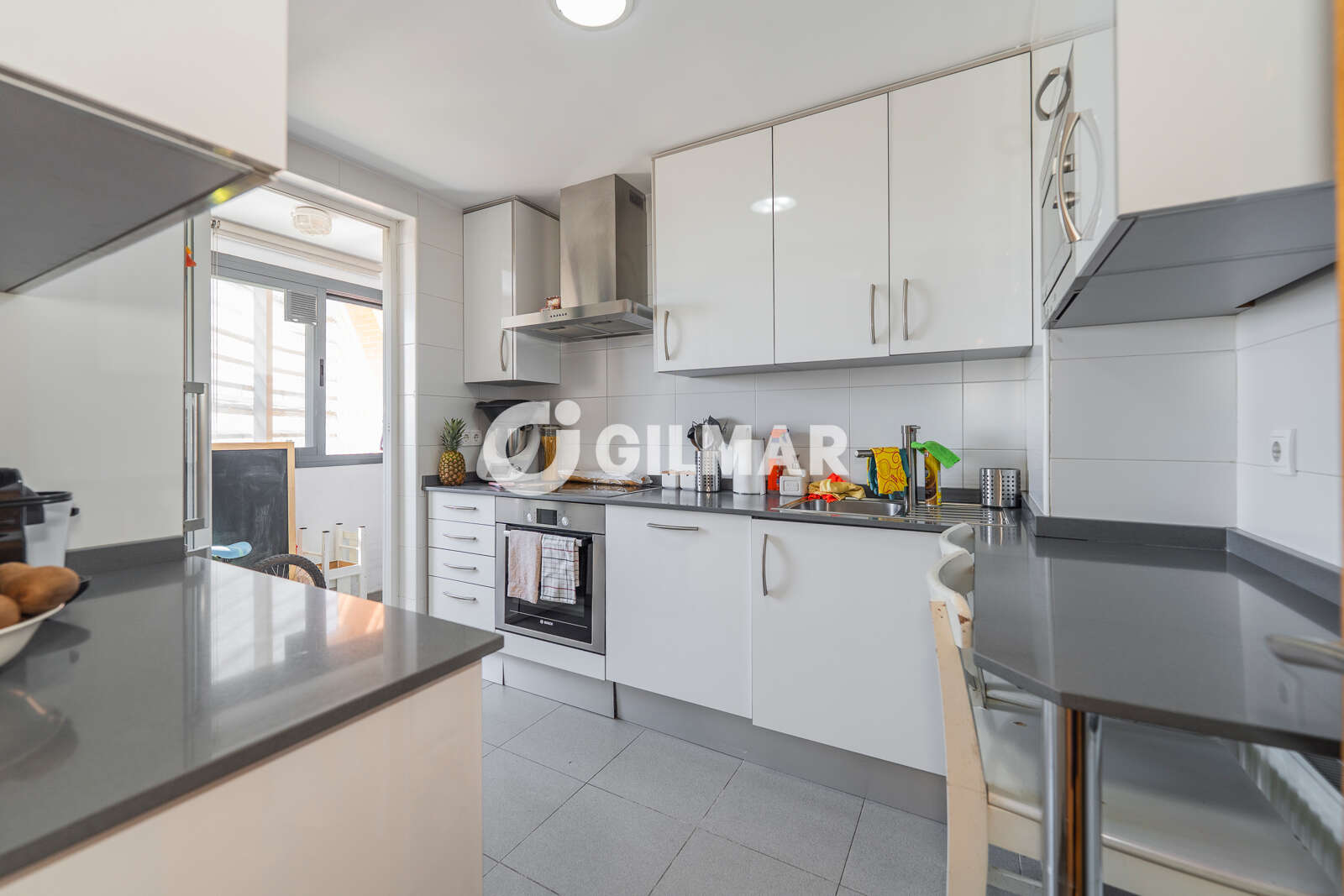 Property slider Gilmar