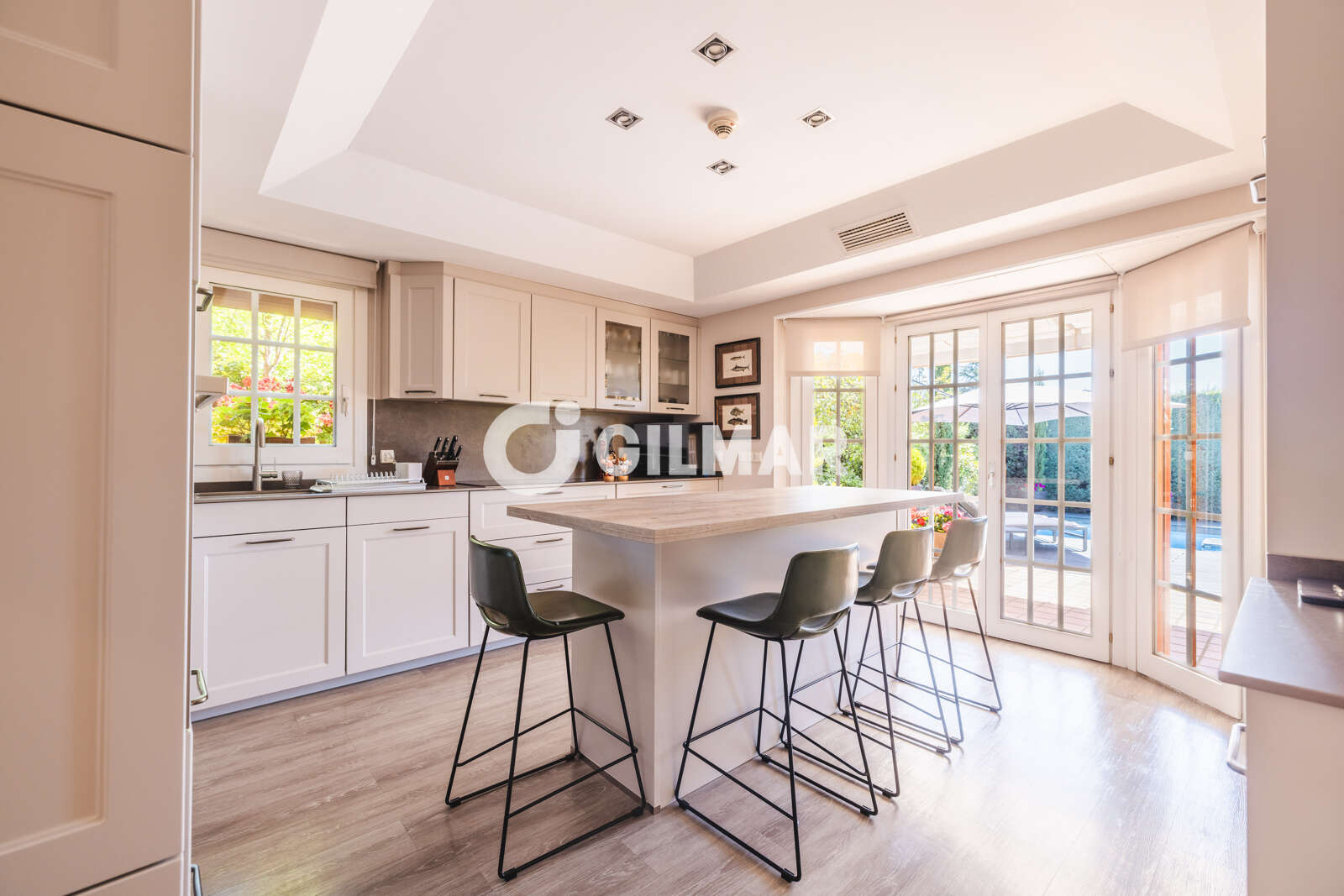 Property slider Gilmar