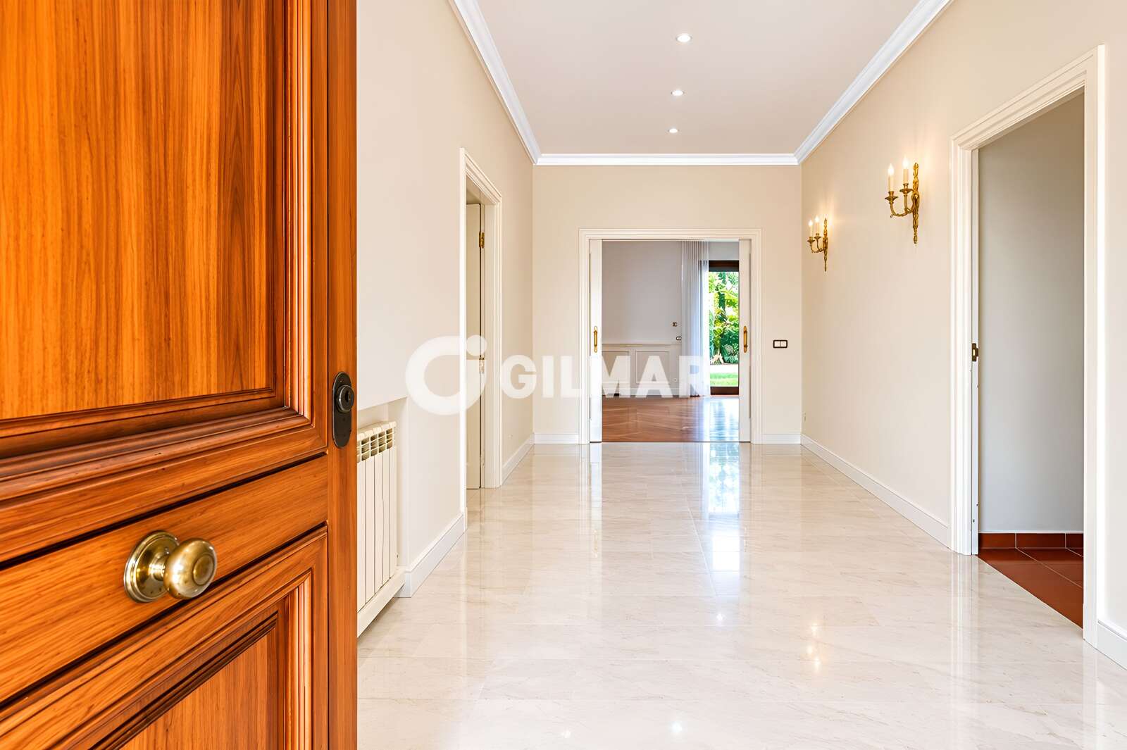 Property slider Gilmar
