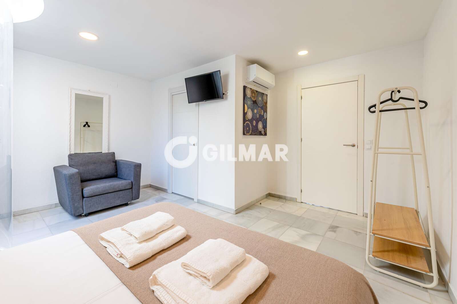 Property slider Gilmar