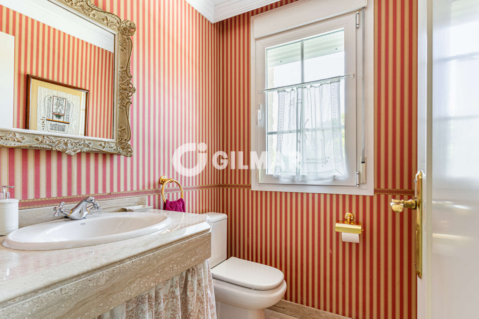 Property slider Gilmar