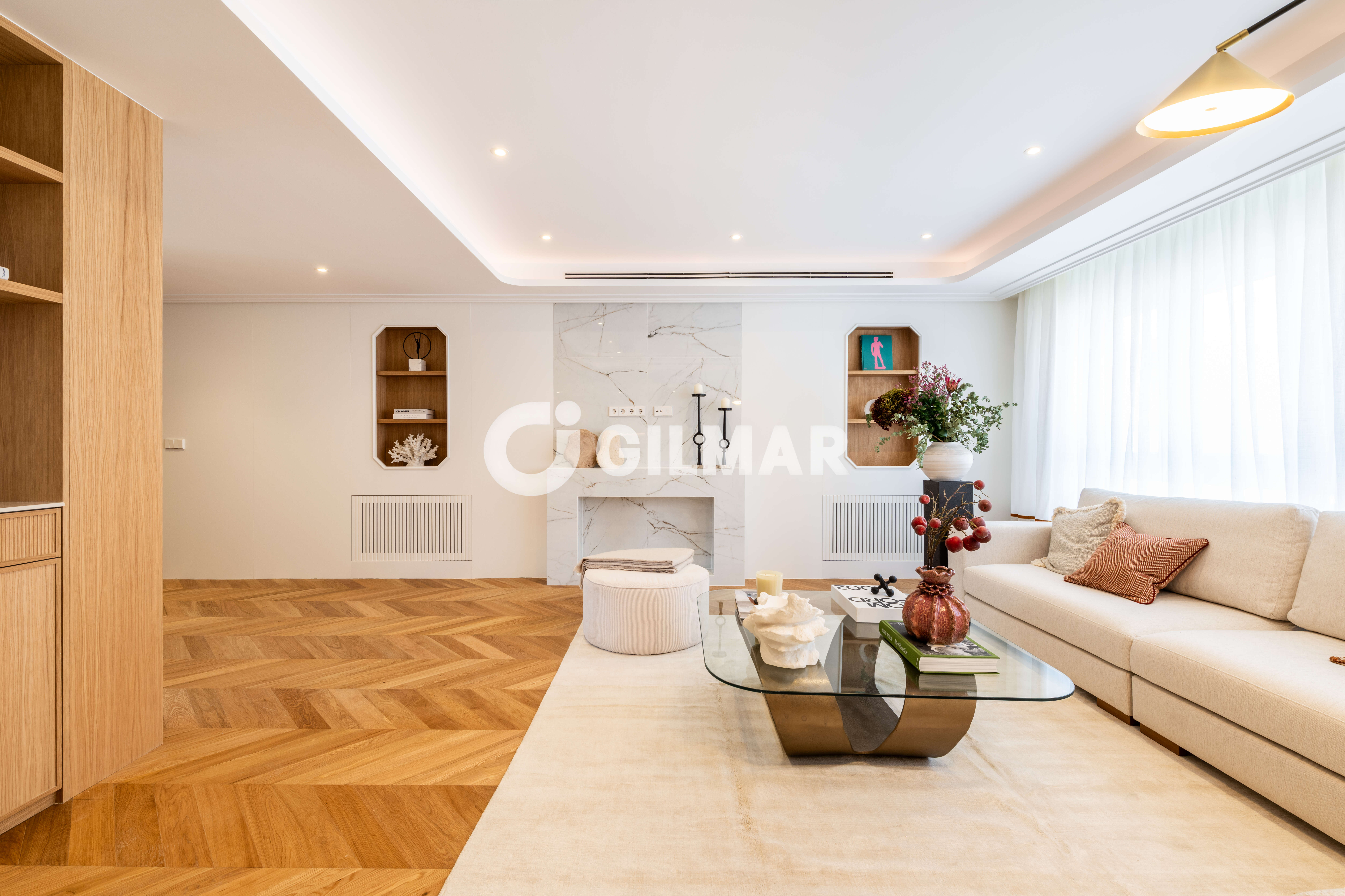 Piso · 222 m² · 4 dorm