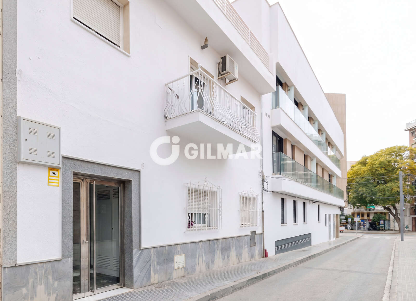 Property slider Gilmar