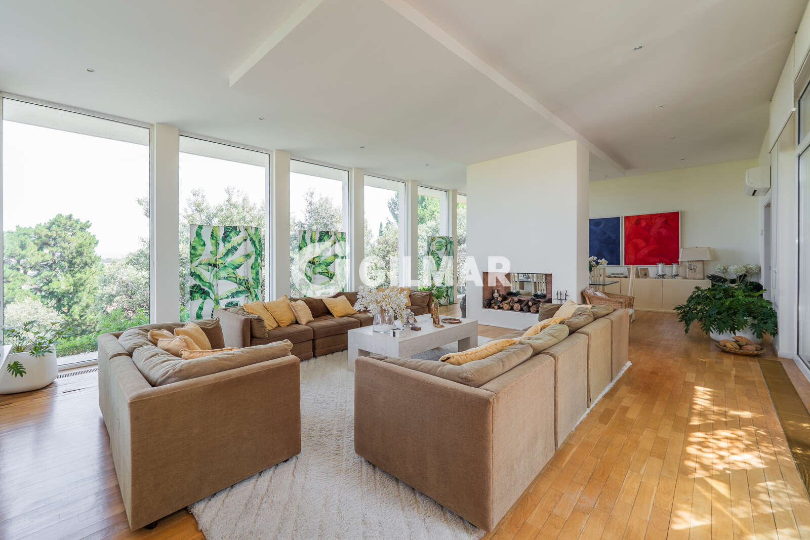 Property slider Gilmar