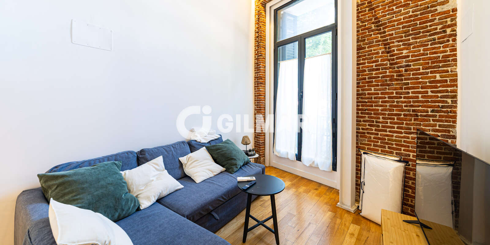 Property slider Gilmar