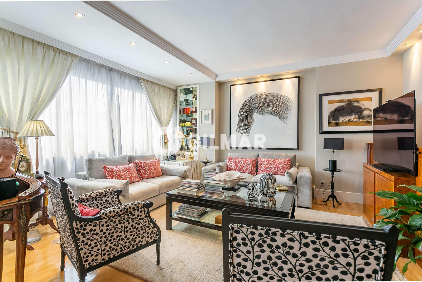 Property slider Gilmar