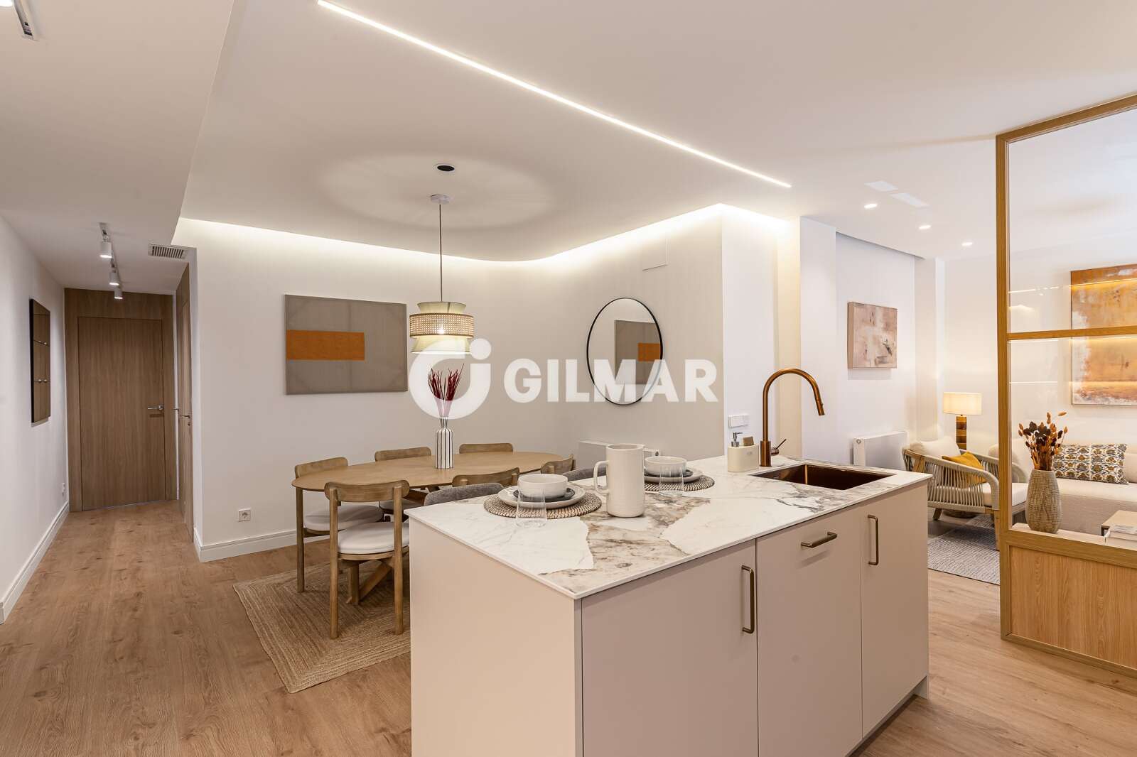 Property slider Gilmar