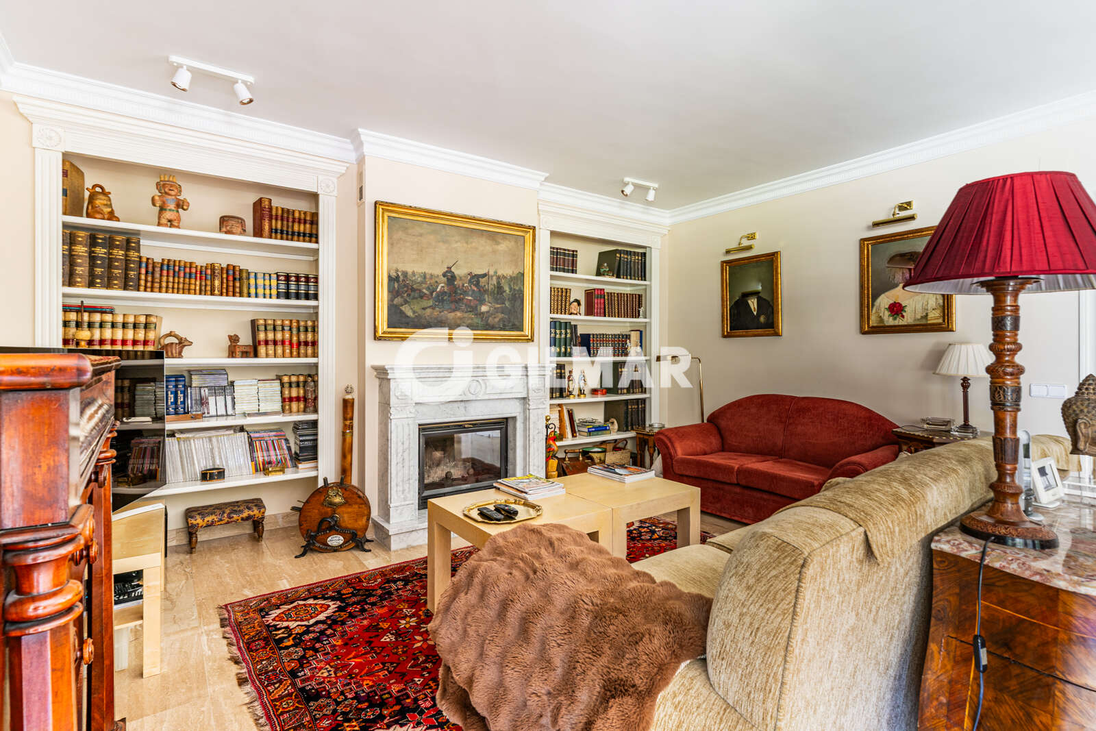 Property slider Gilmar