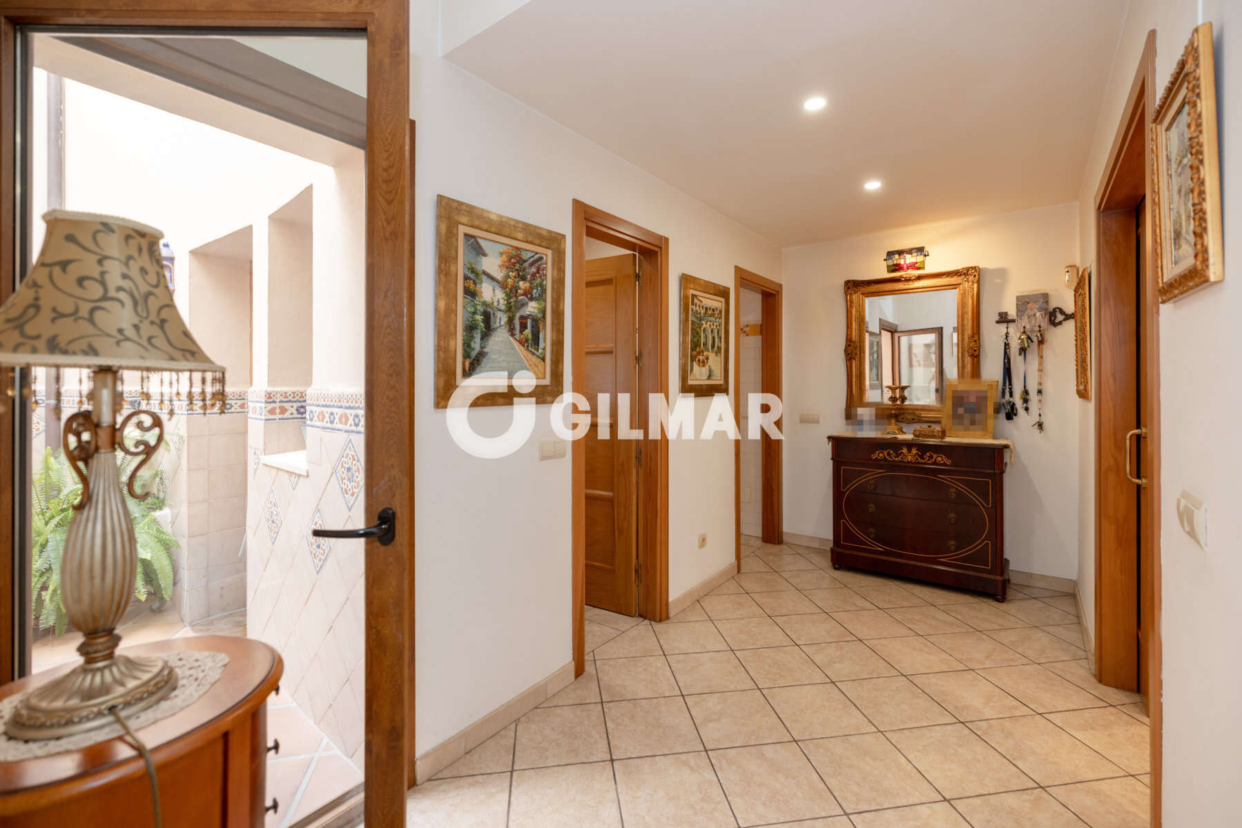 Photo of Semi-detached house