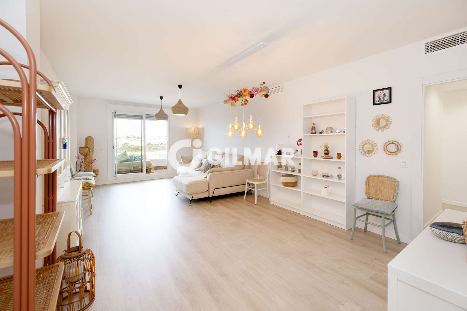 Property slider Gilmar
