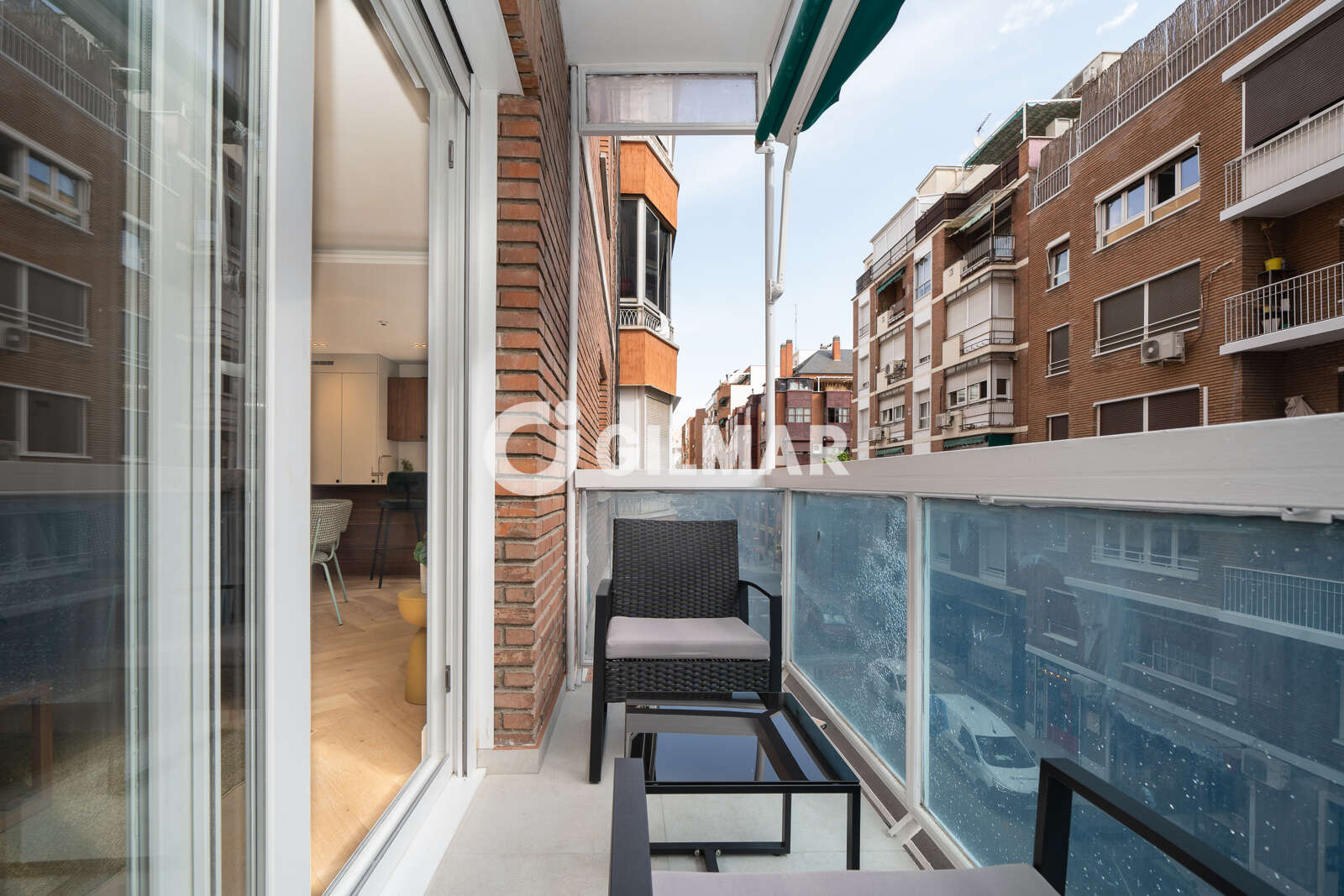 Property slider Gilmar