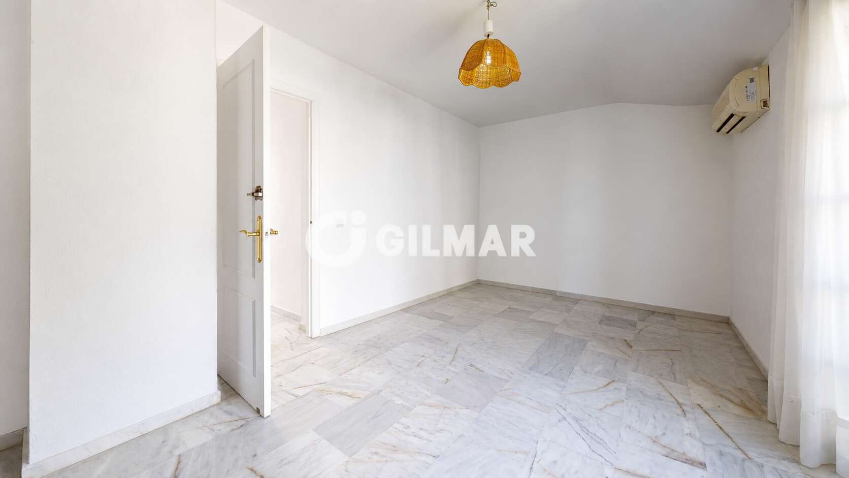 Photo of Townhouse