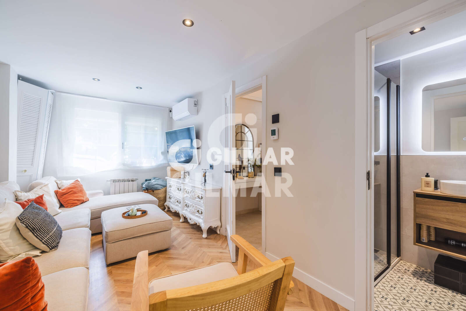Property slider Gilmar