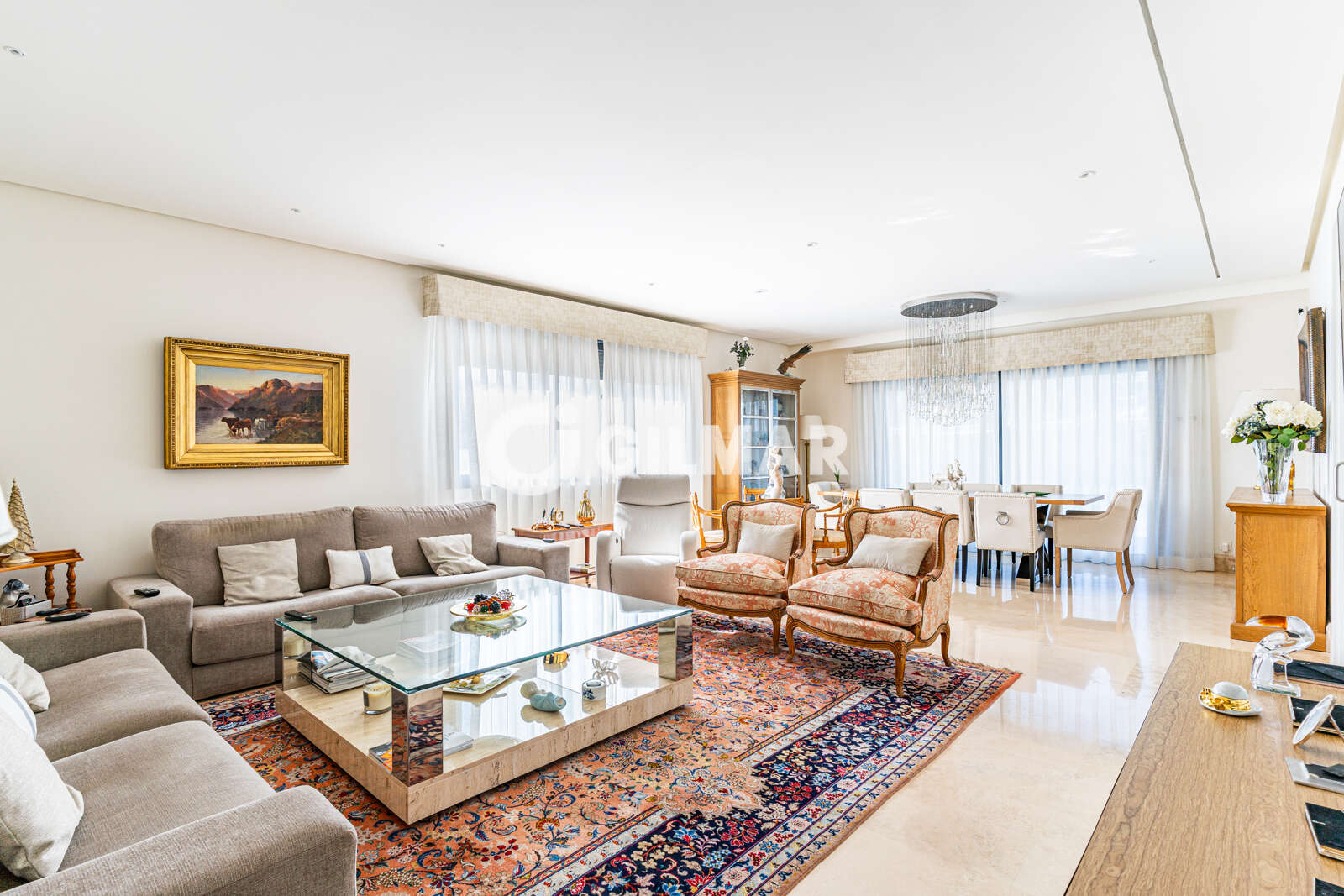 Property slider Gilmar