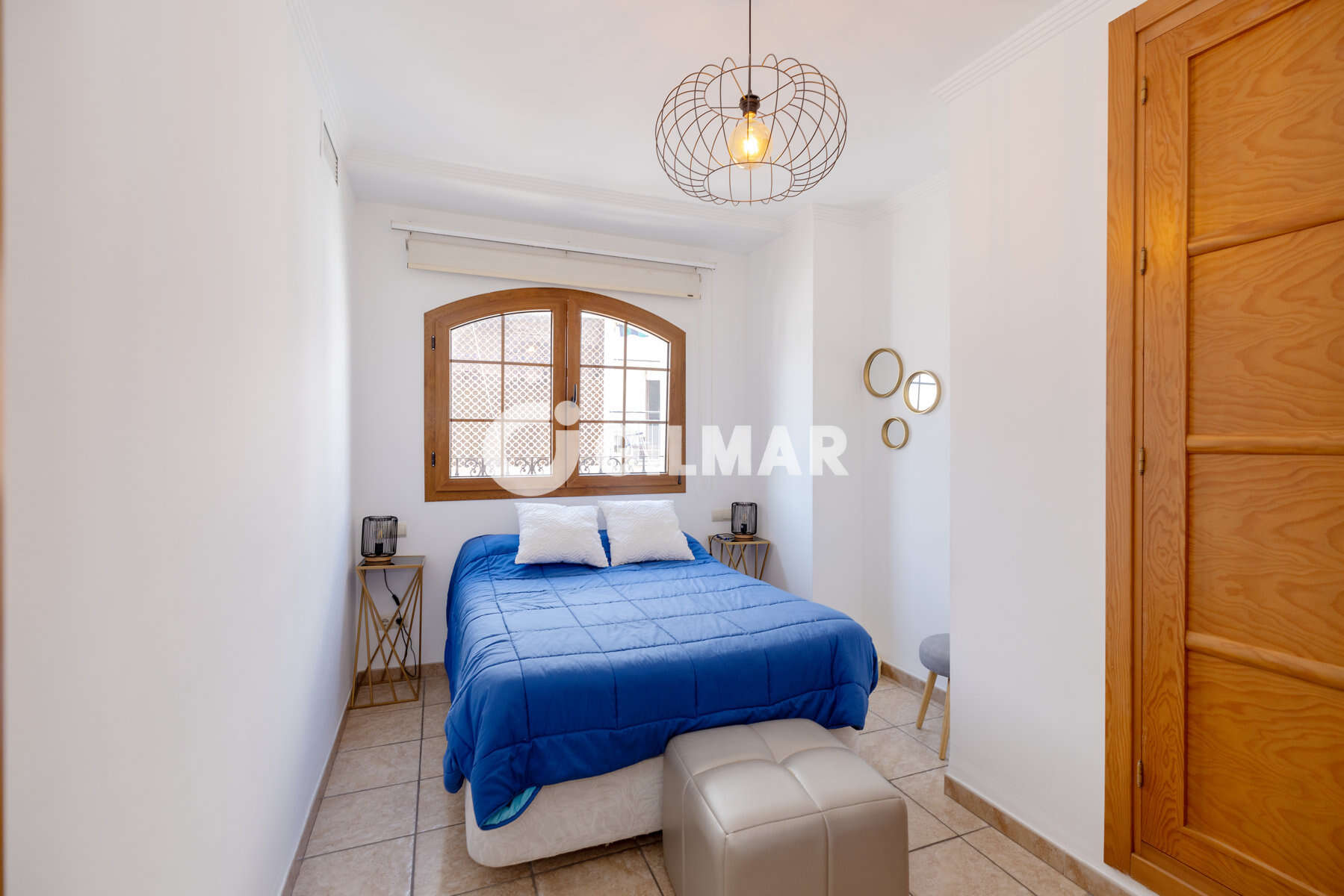 Photo of Semi-detached house