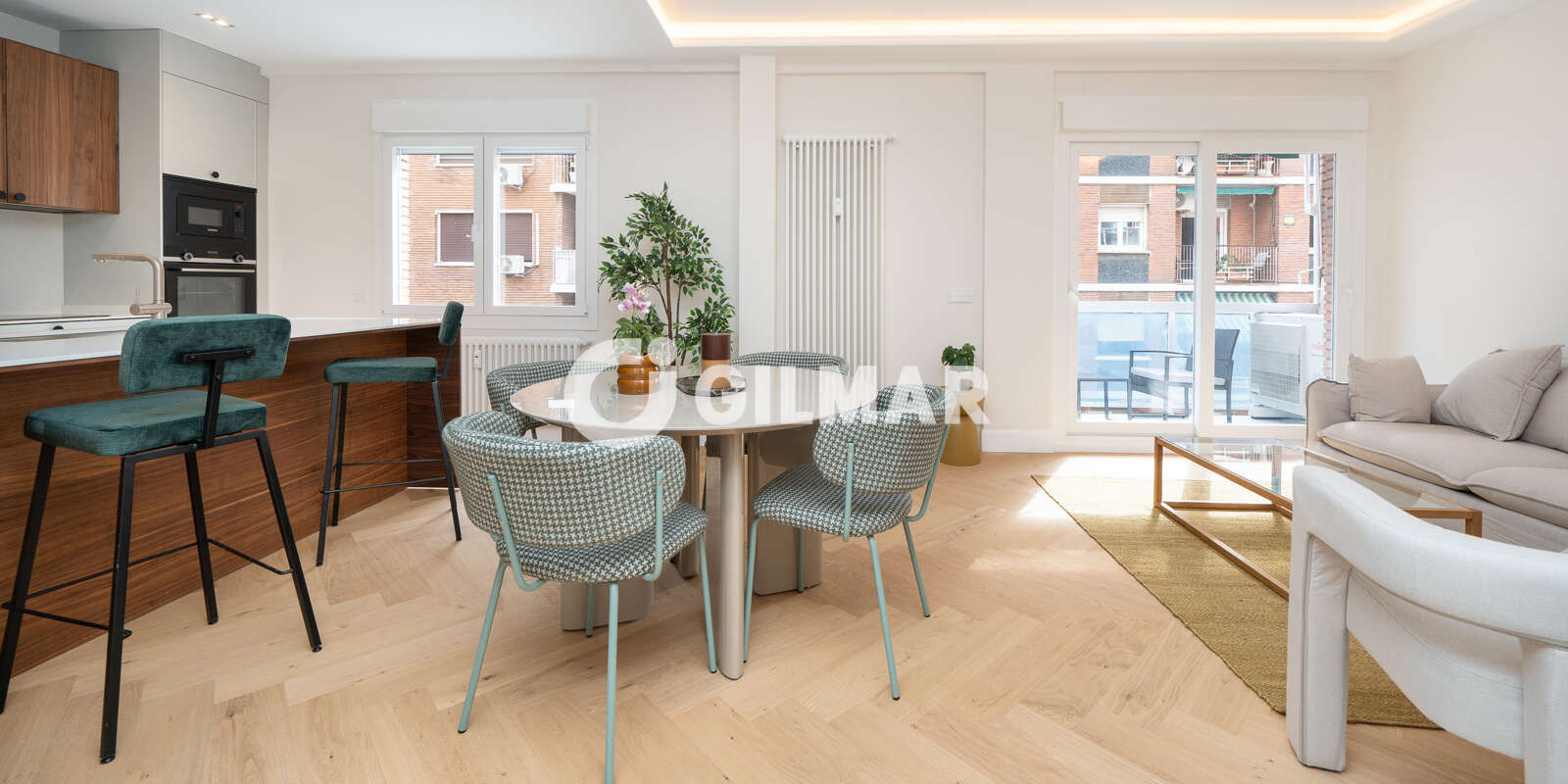 Property slider Gilmar