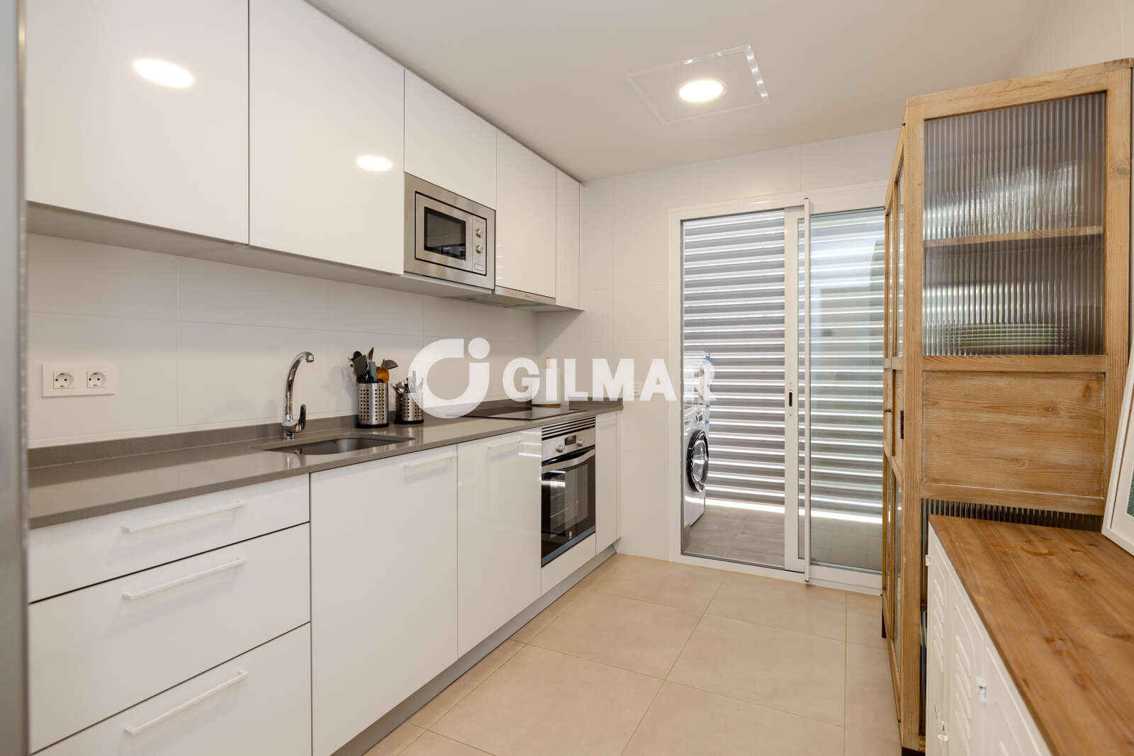 Property slider Gilmar