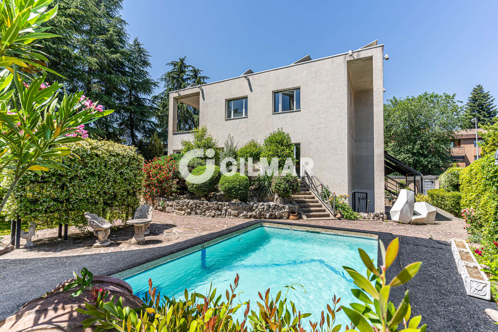 Property slider Gilmar