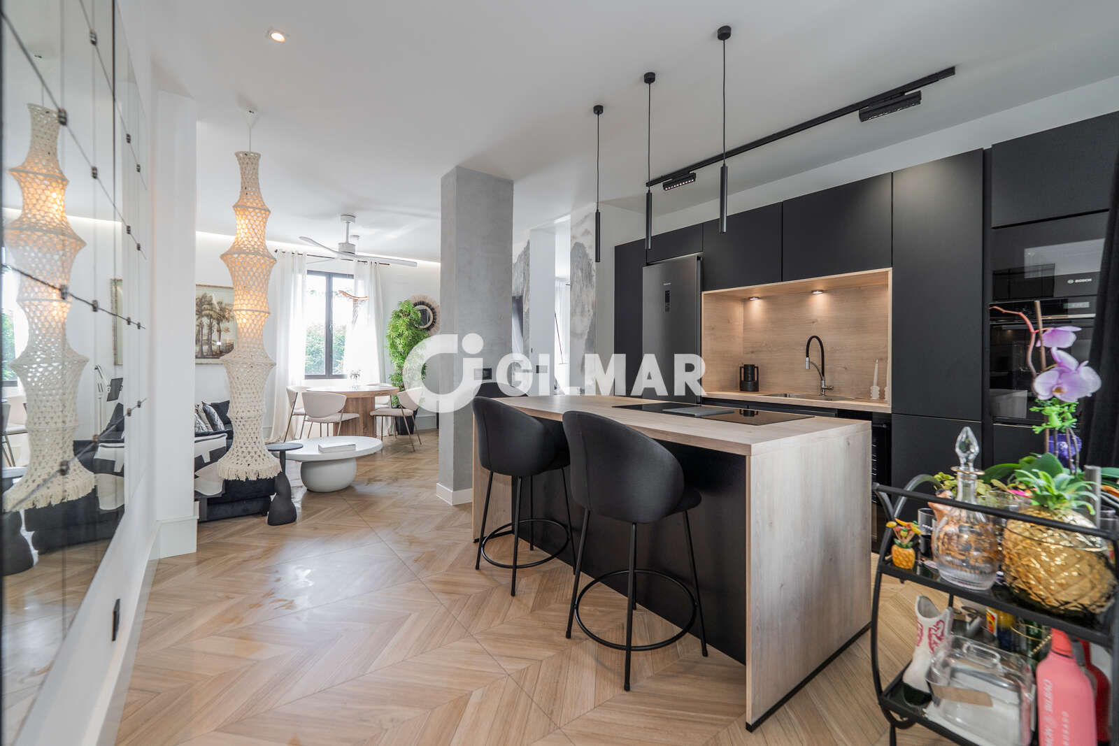 Property slider Gilmar
