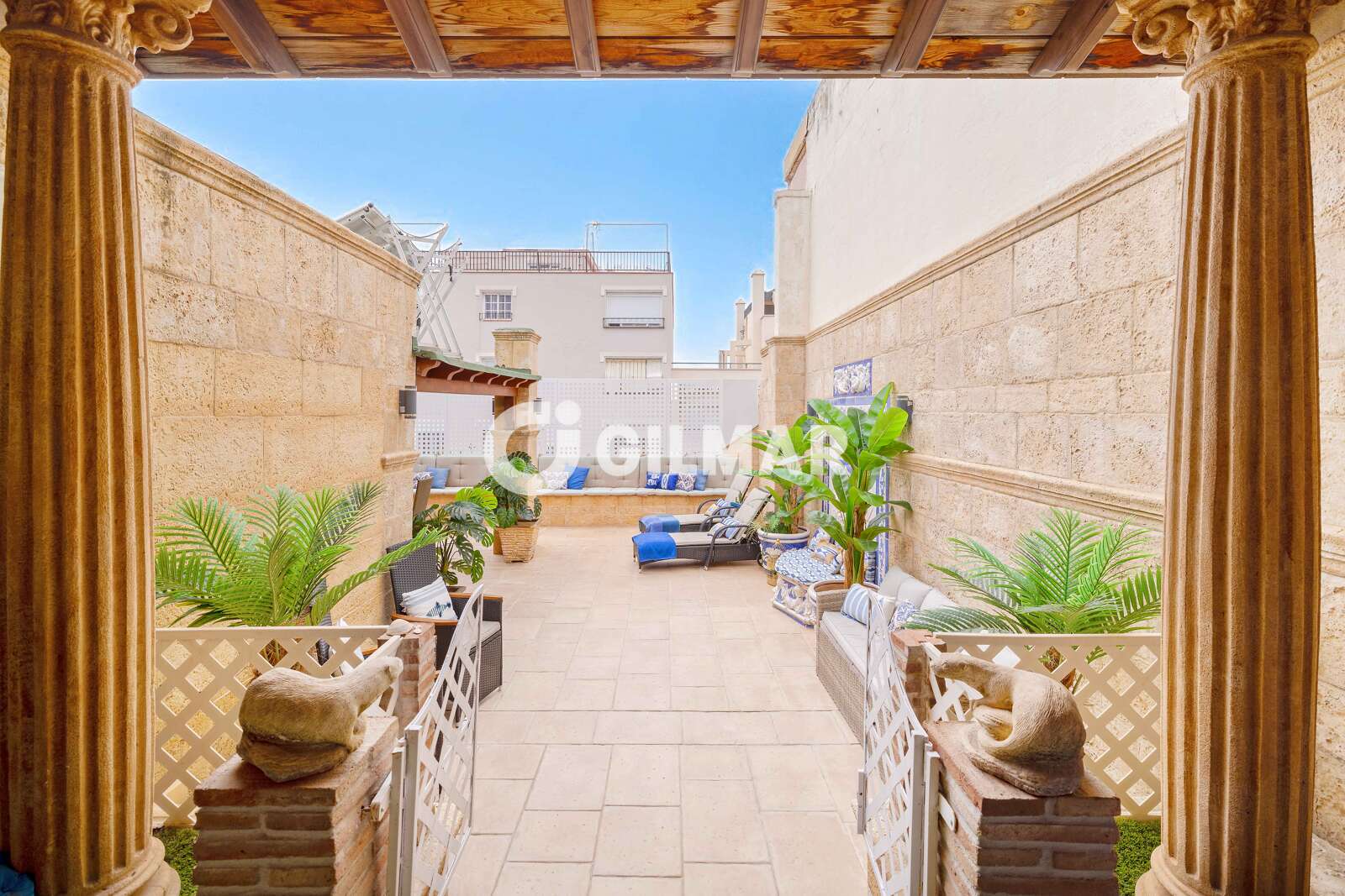 Property slider Gilmar