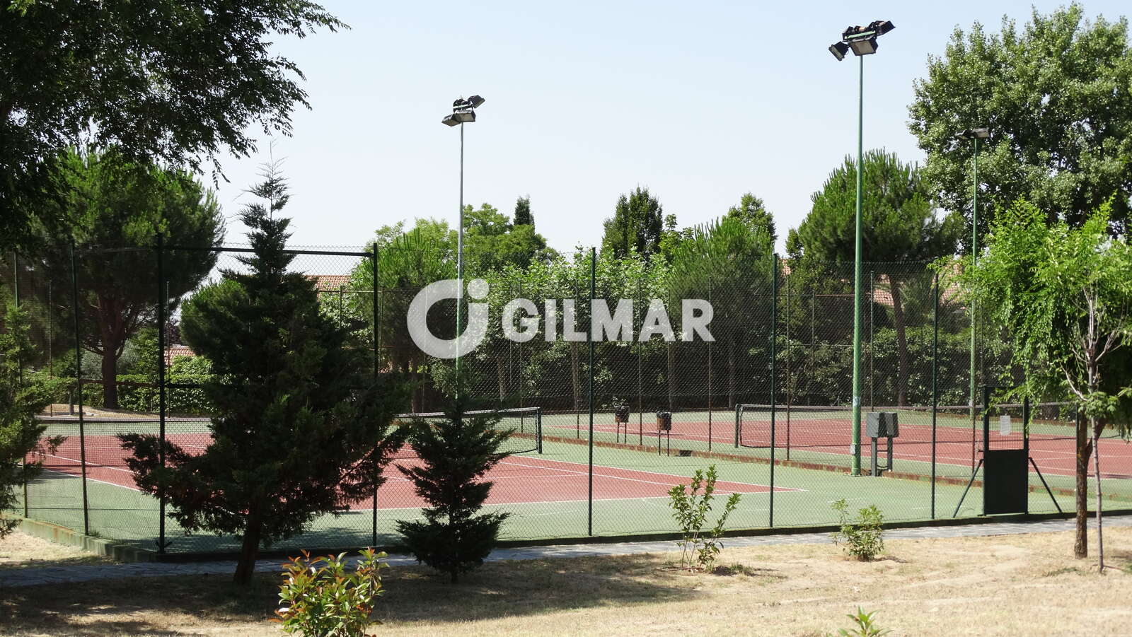Property slider Gilmar