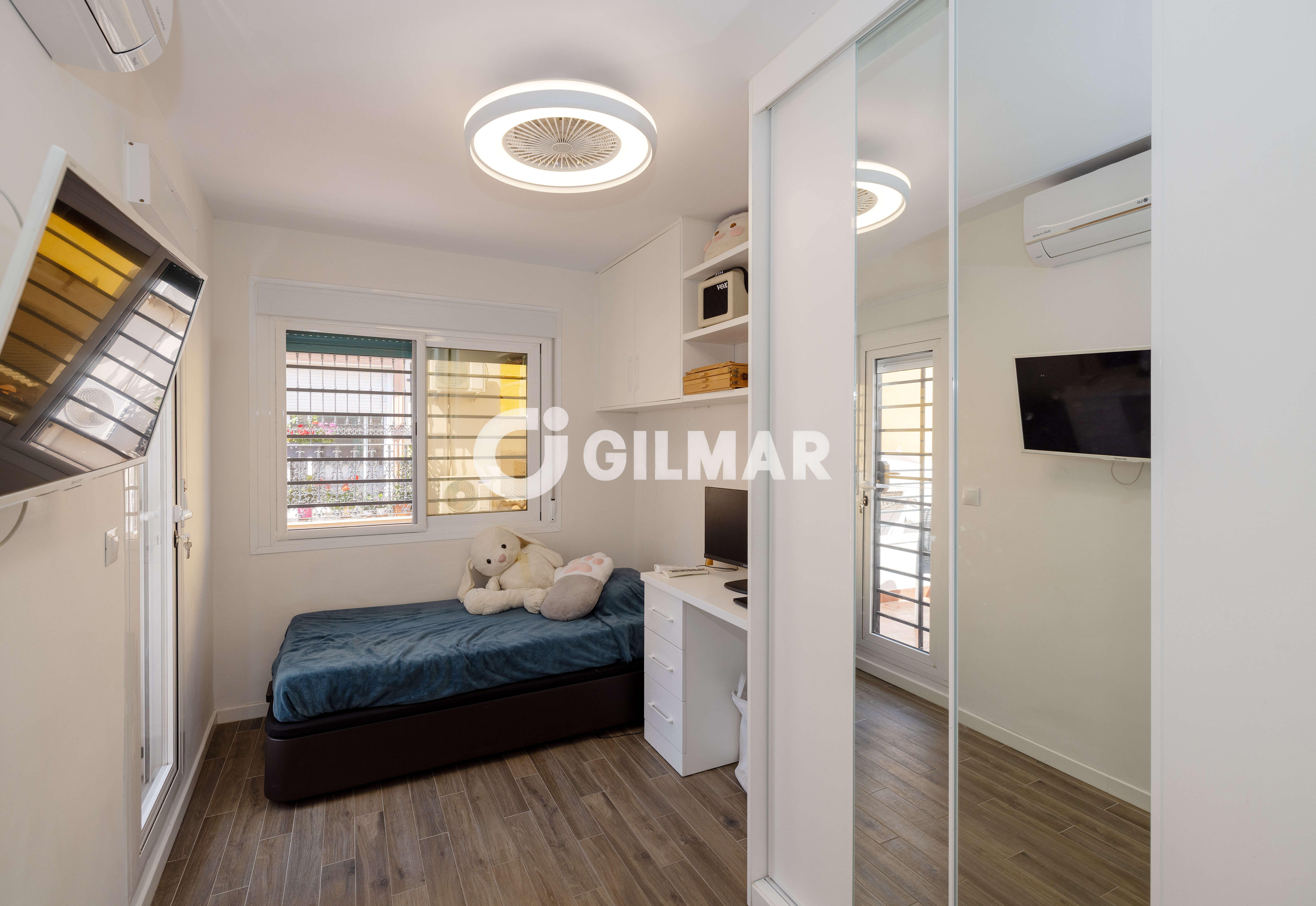 Photo of Townhouse