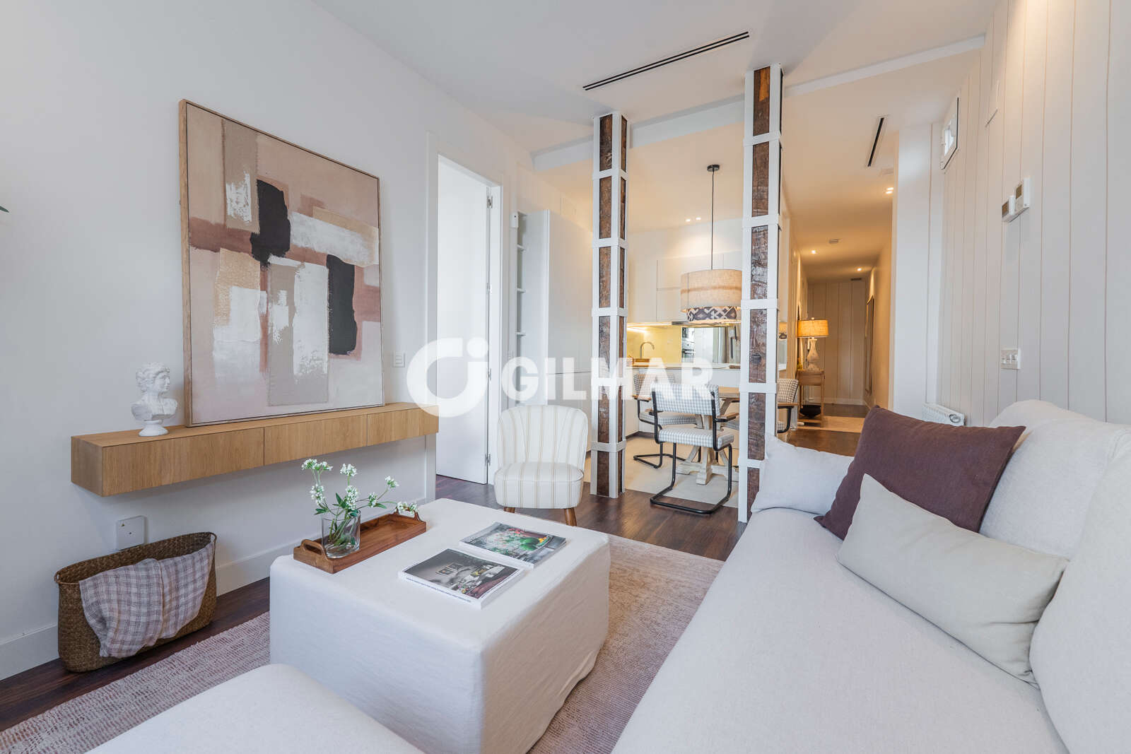 Property slider Gilmar