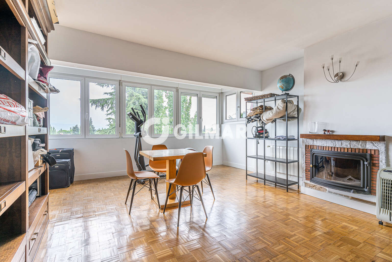 Property slider Gilmar