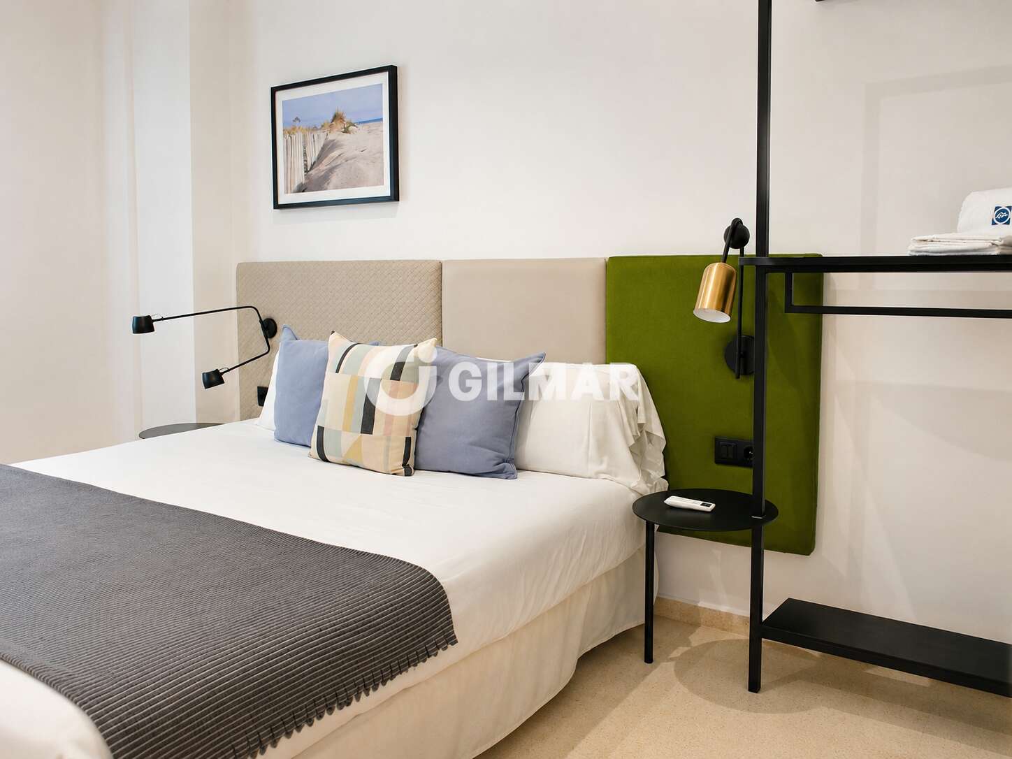 Property slider Gilmar