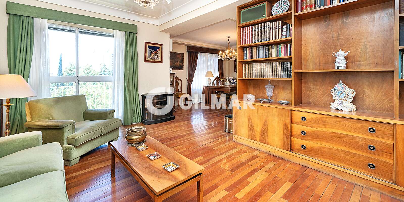 Property slider Gilmar
