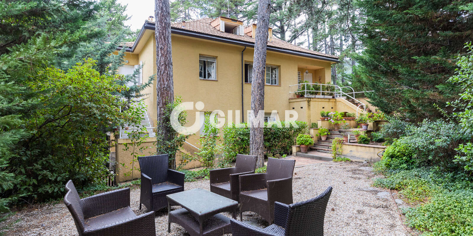 Property slider Gilmar