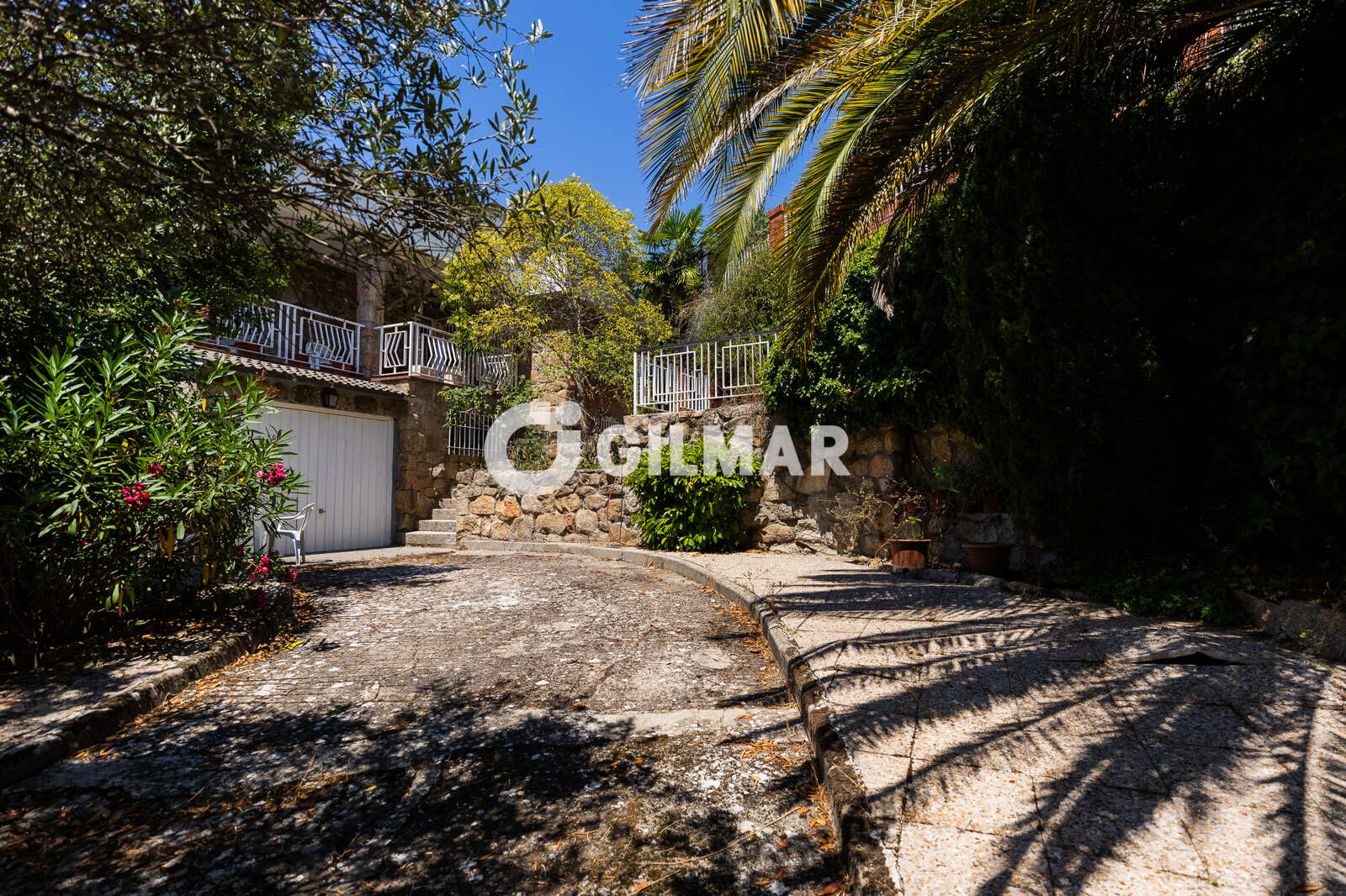 Property slider Gilmar